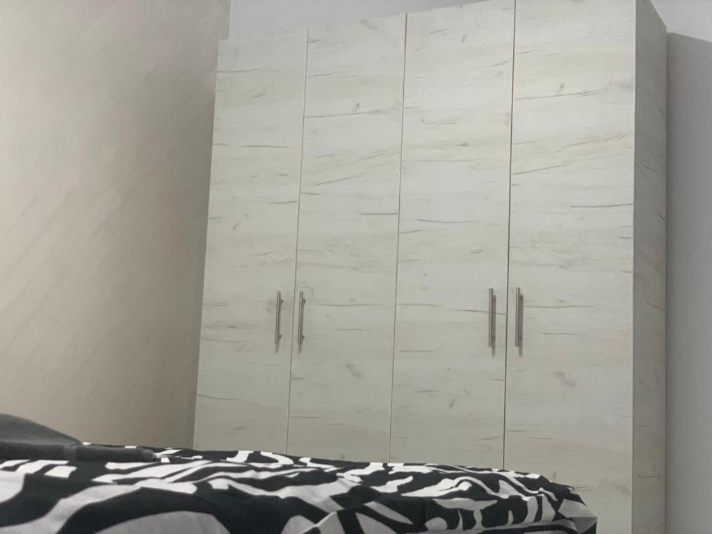 One-Bedroom Apartment - Photo 16