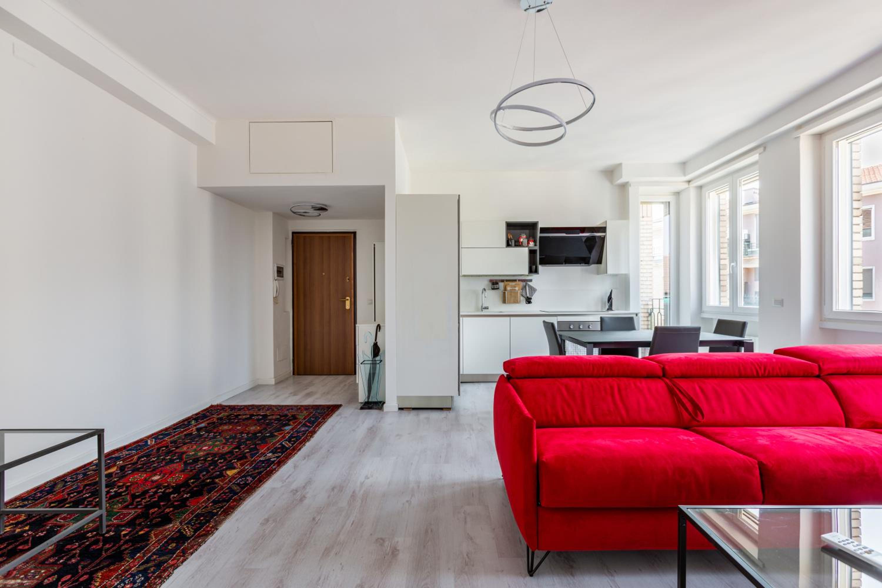 One-Bedroom Apartment