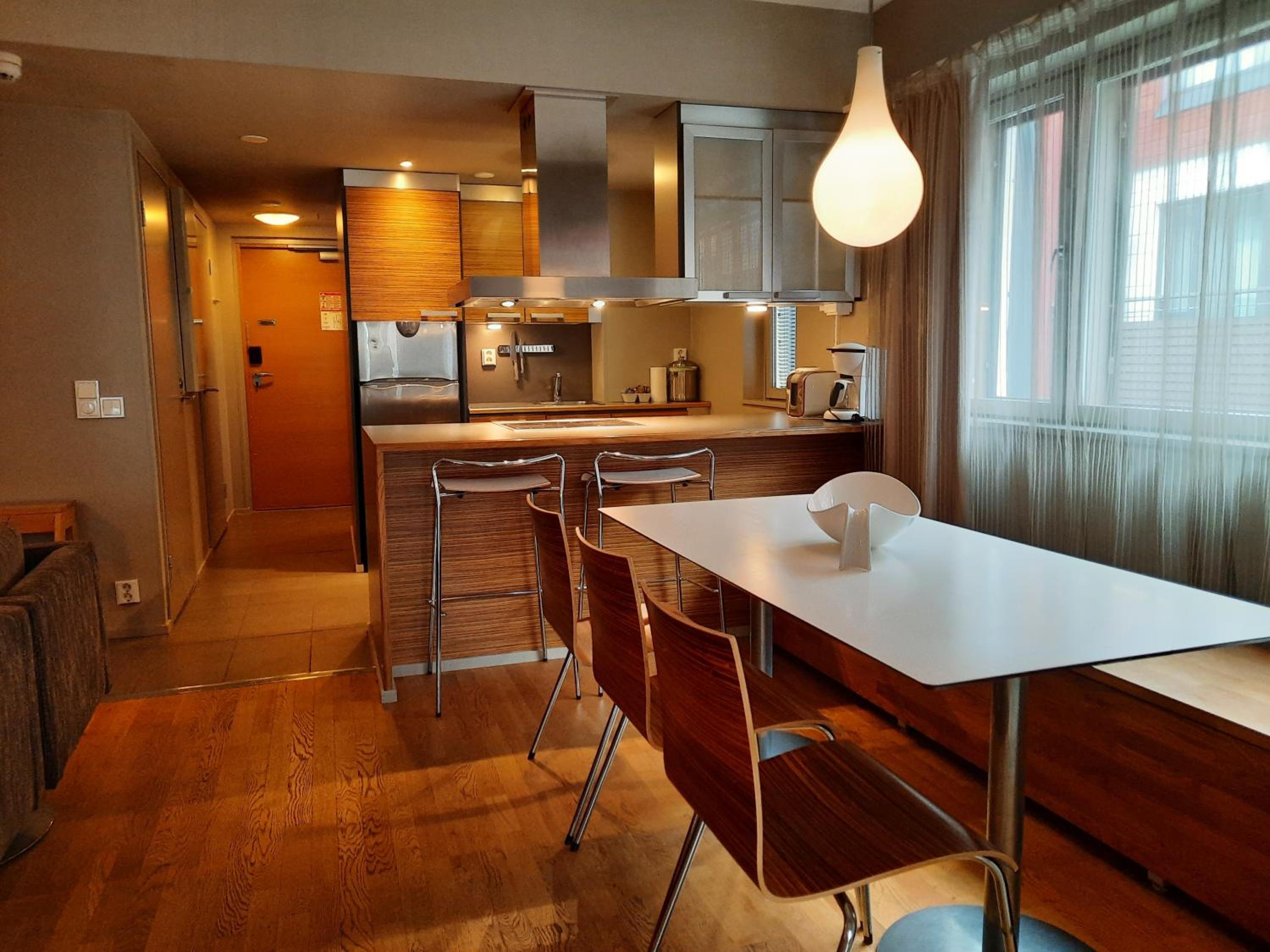 Two-Bedroom Apartment (5 Adults) photo 2