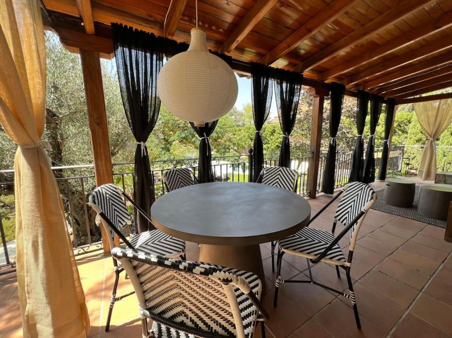Four-Bedroom House photo 2