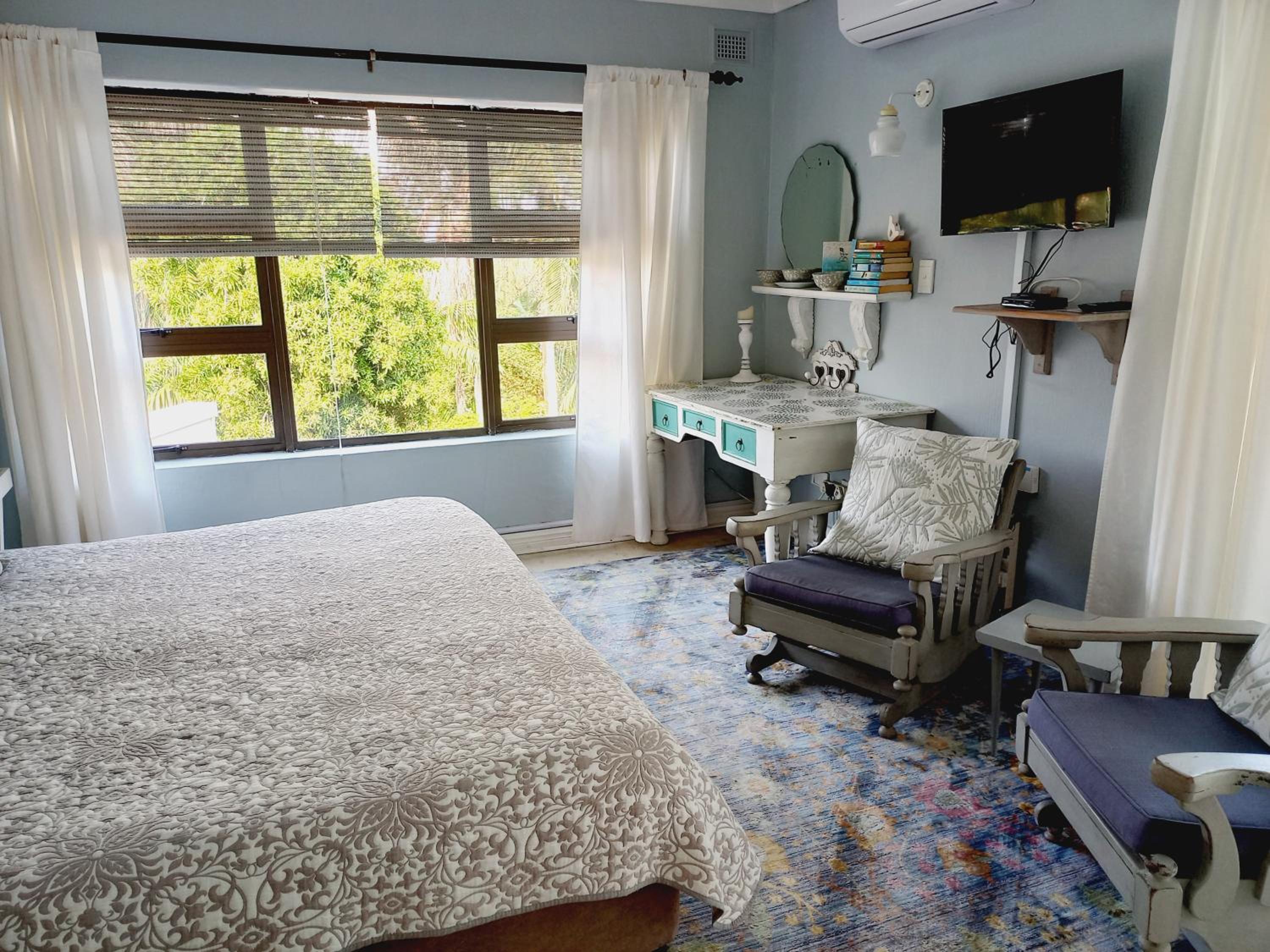 Double or Twin Room with Balcony - Photo 2