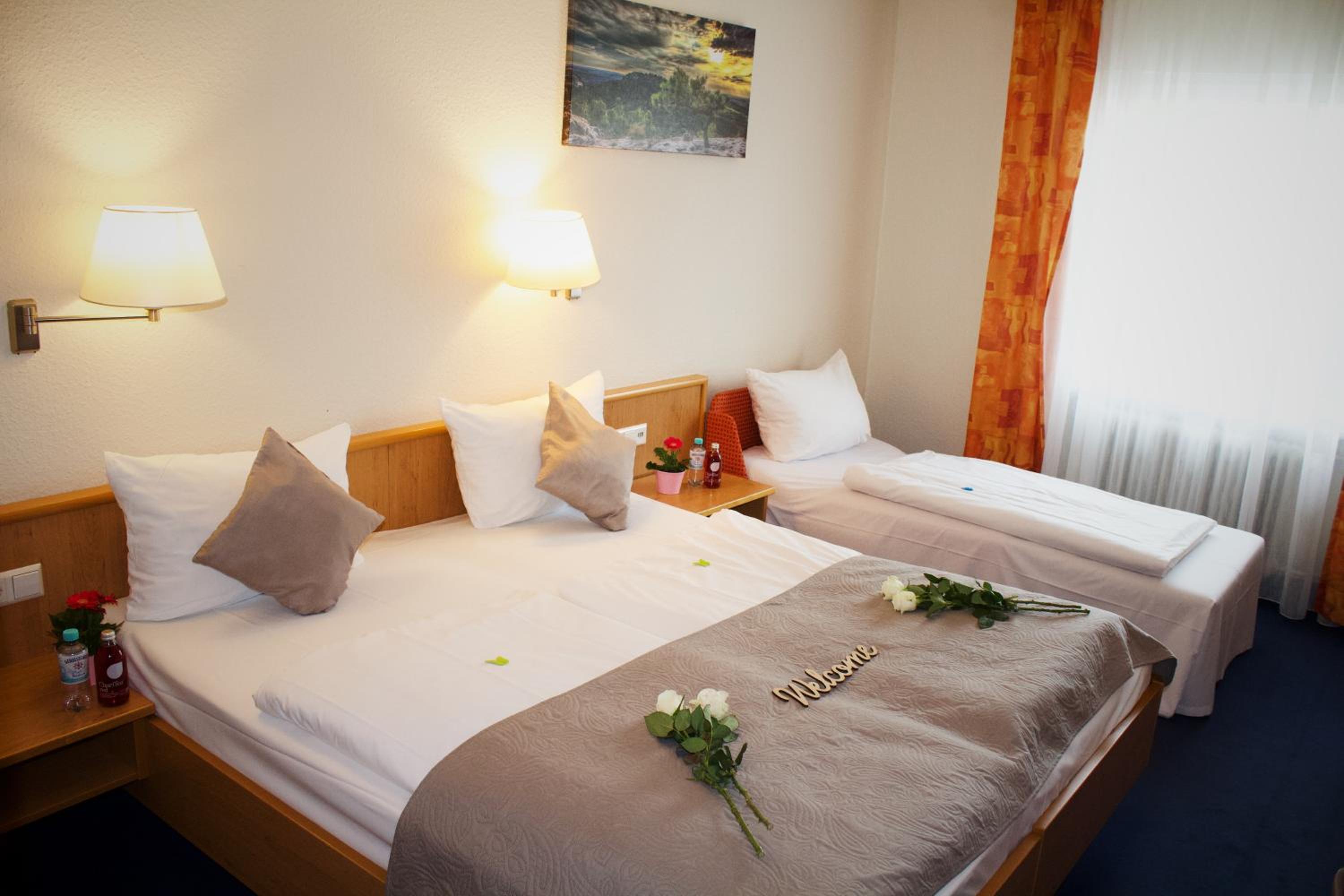 Triple Room - Photo 18