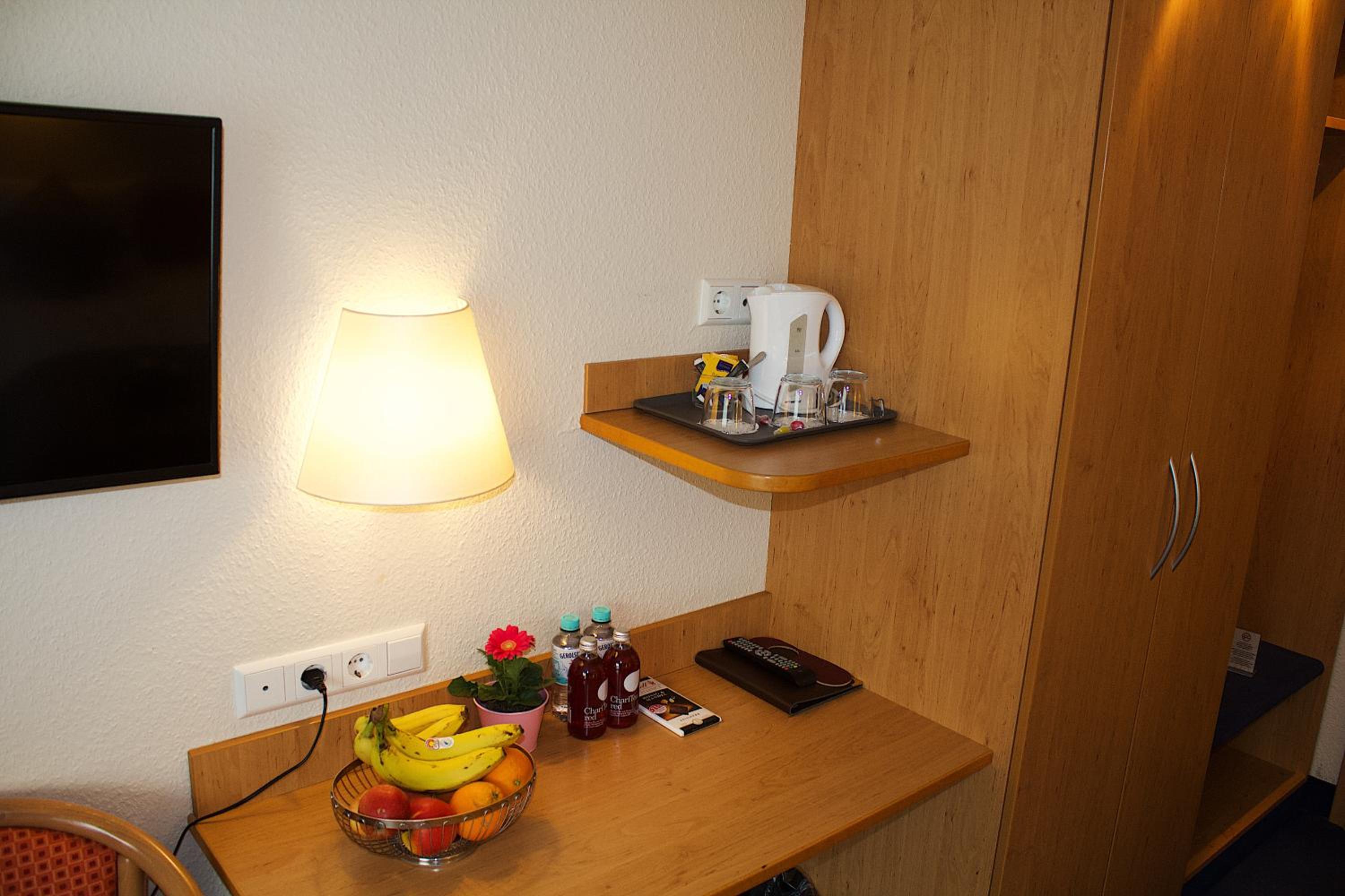Double Room - Photo 10