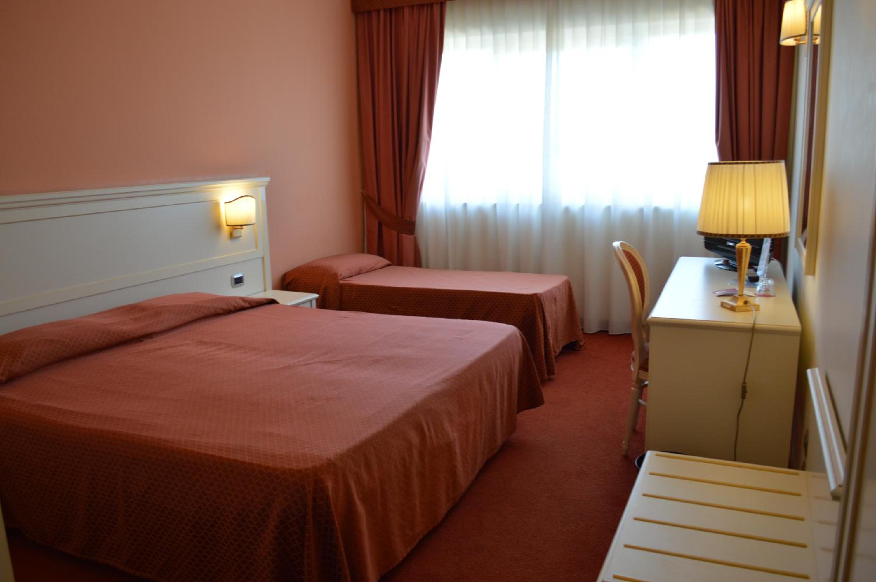 Comfort Double Room - Photo 1