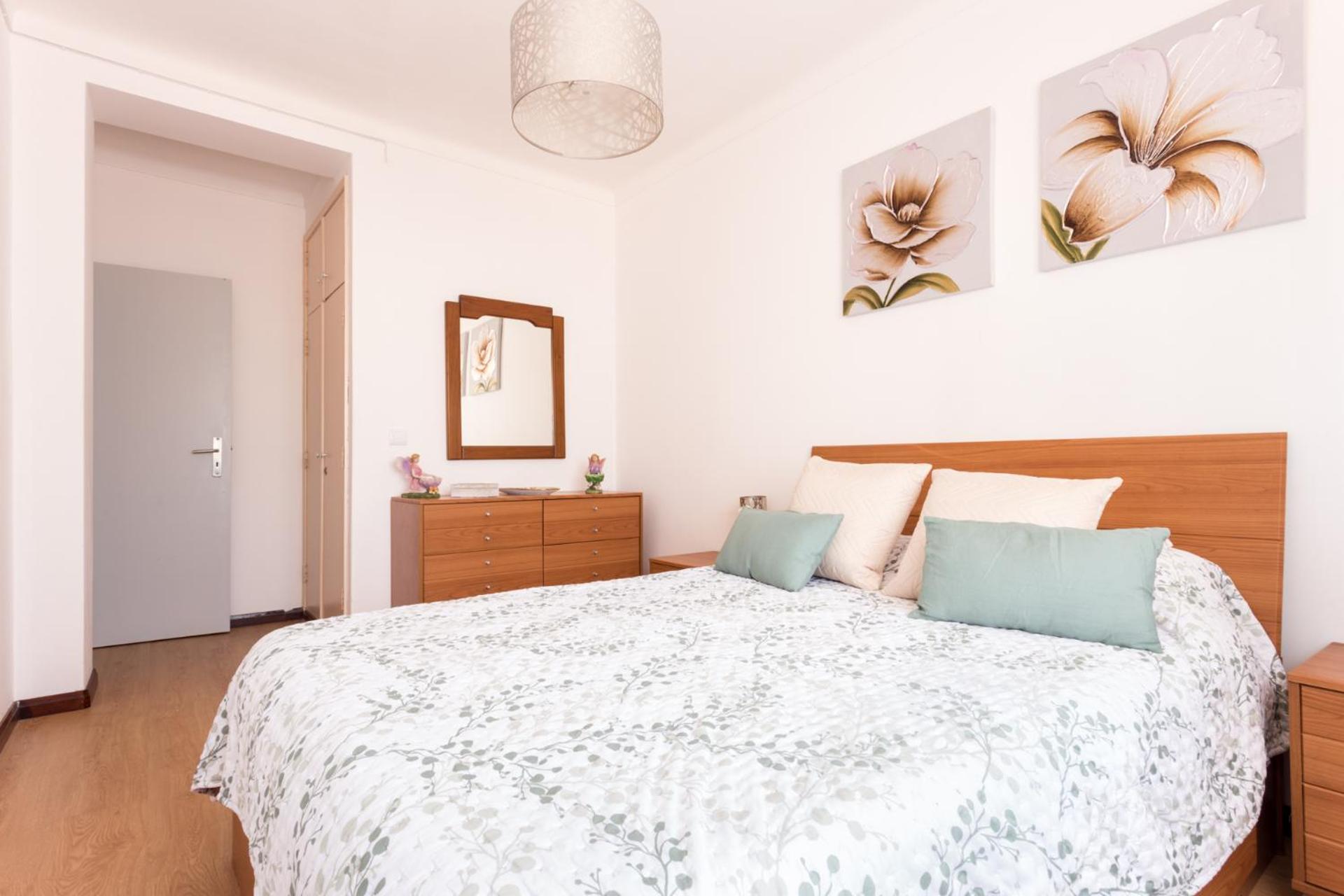 Three-Bedroom Apartment - Photo 40