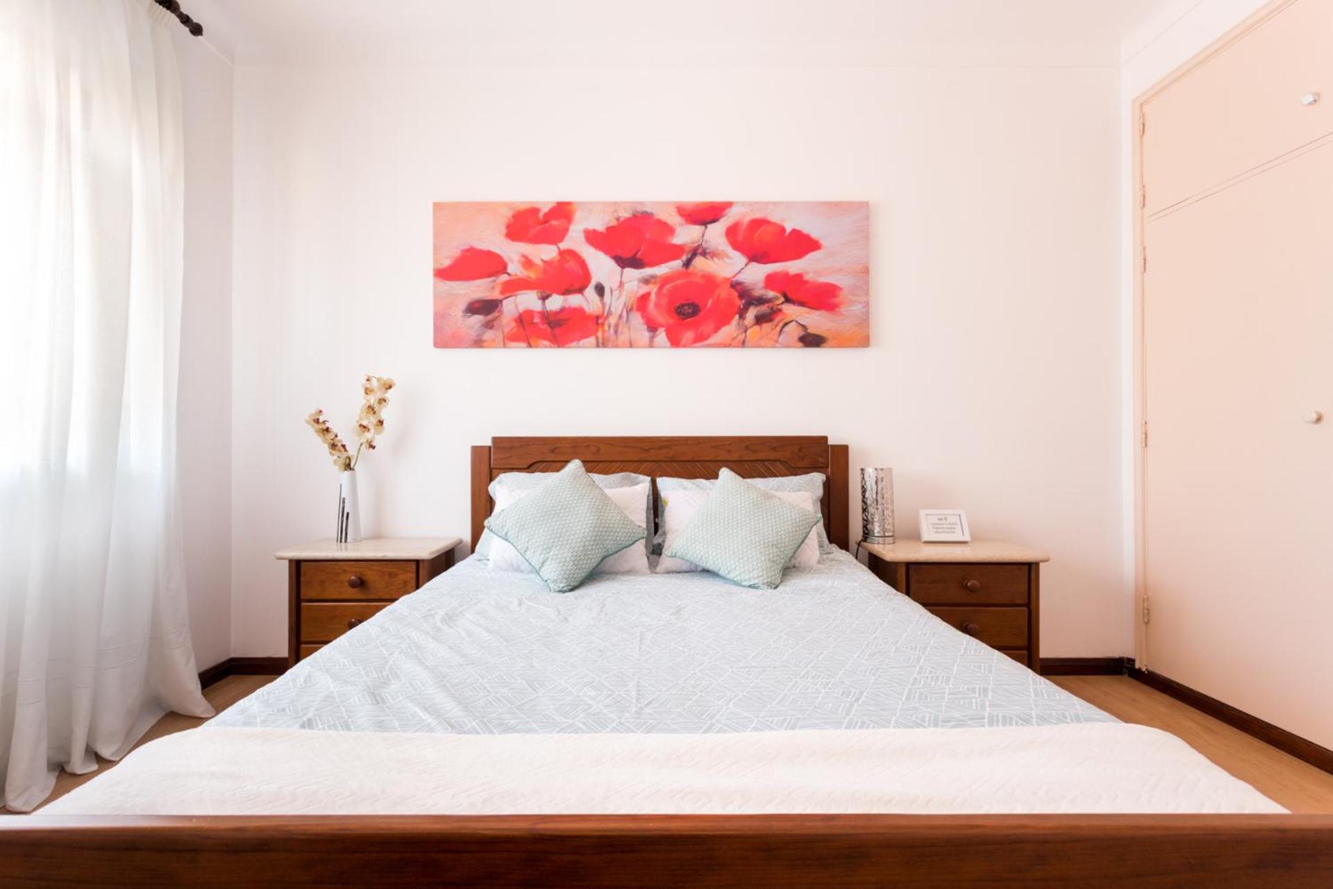 Three-Bedroom Apartment - Photo 41