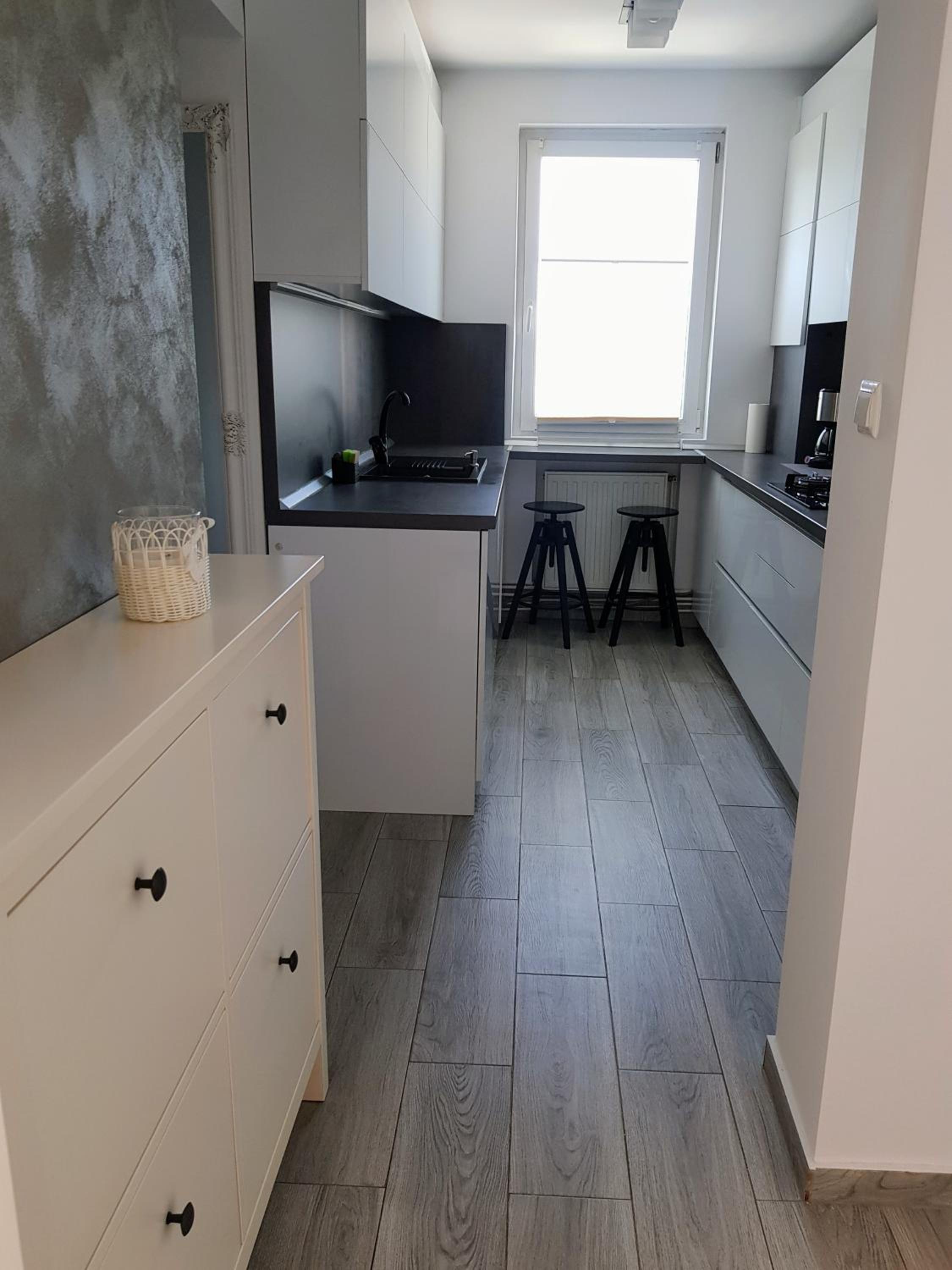 One-Bedroom Apartment - Photo 29