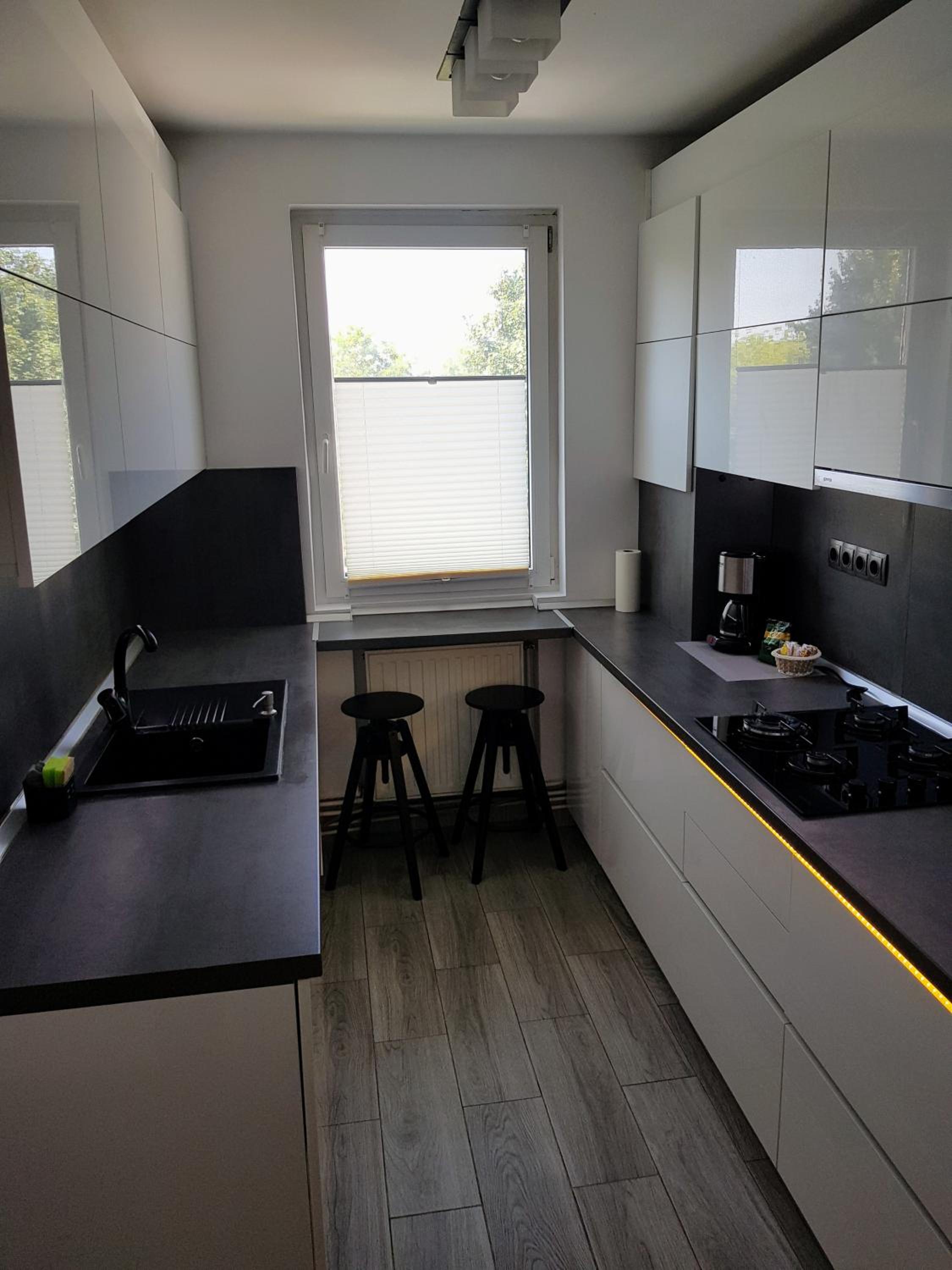 One-Bedroom Apartment - Photo 25