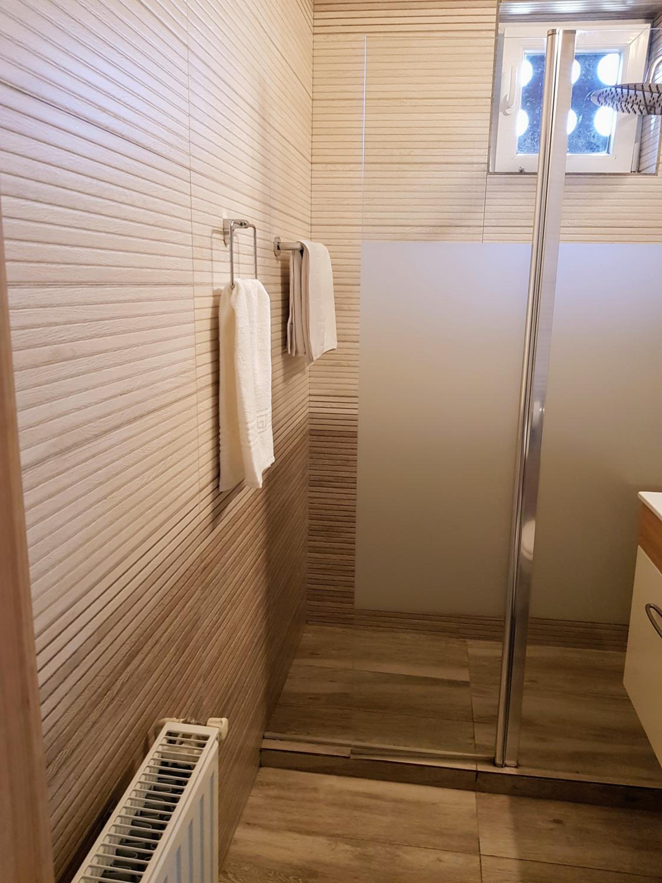 One-Bedroom Apartment - Photo 22