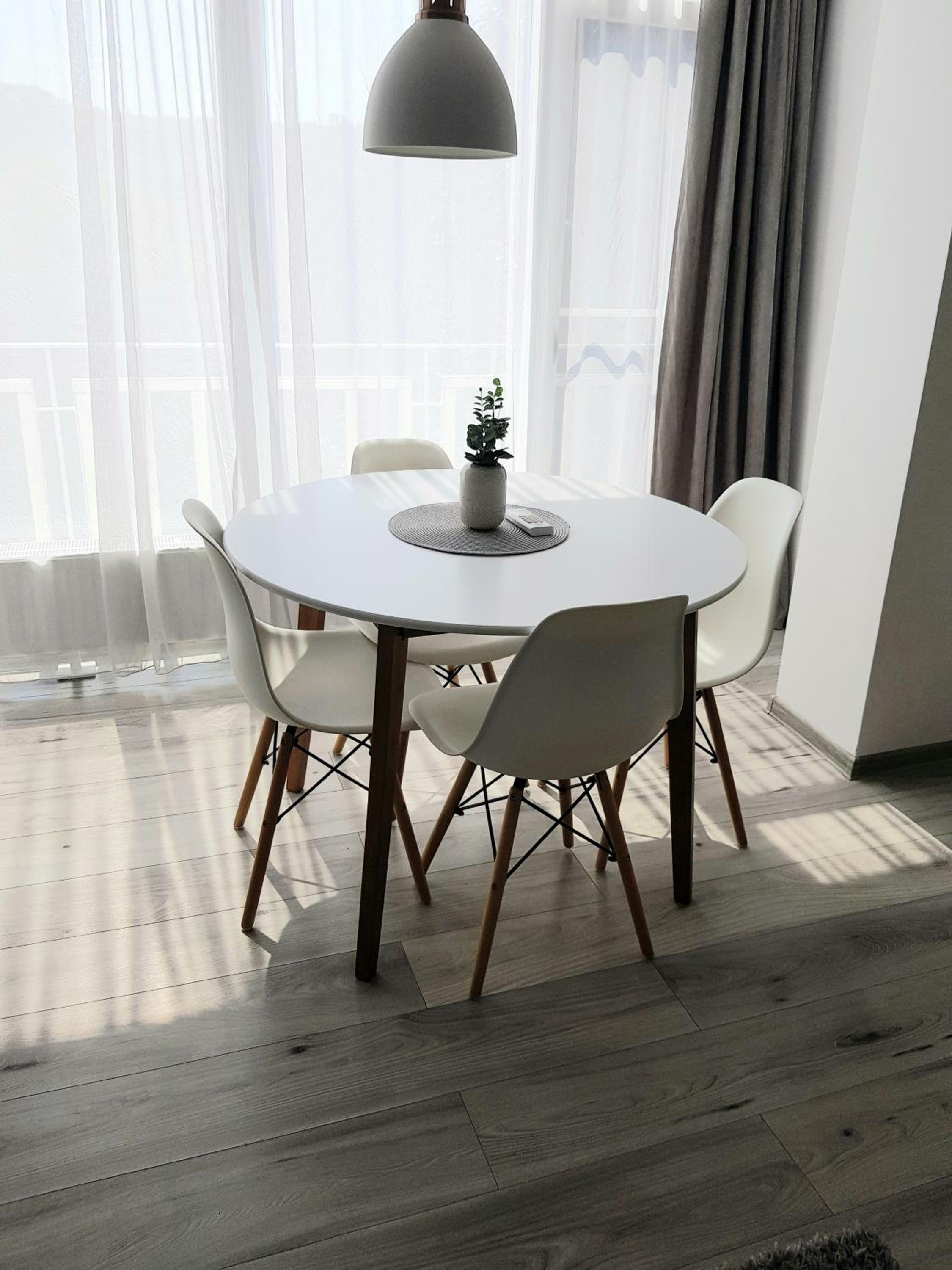 One-Bedroom Apartment - Photo 18