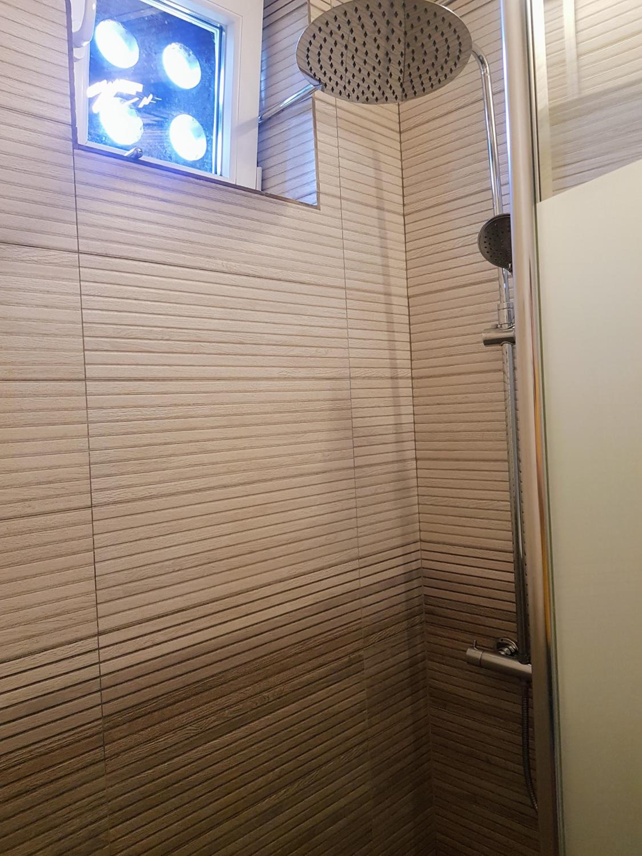 One-Bedroom Apartment - Photo 5