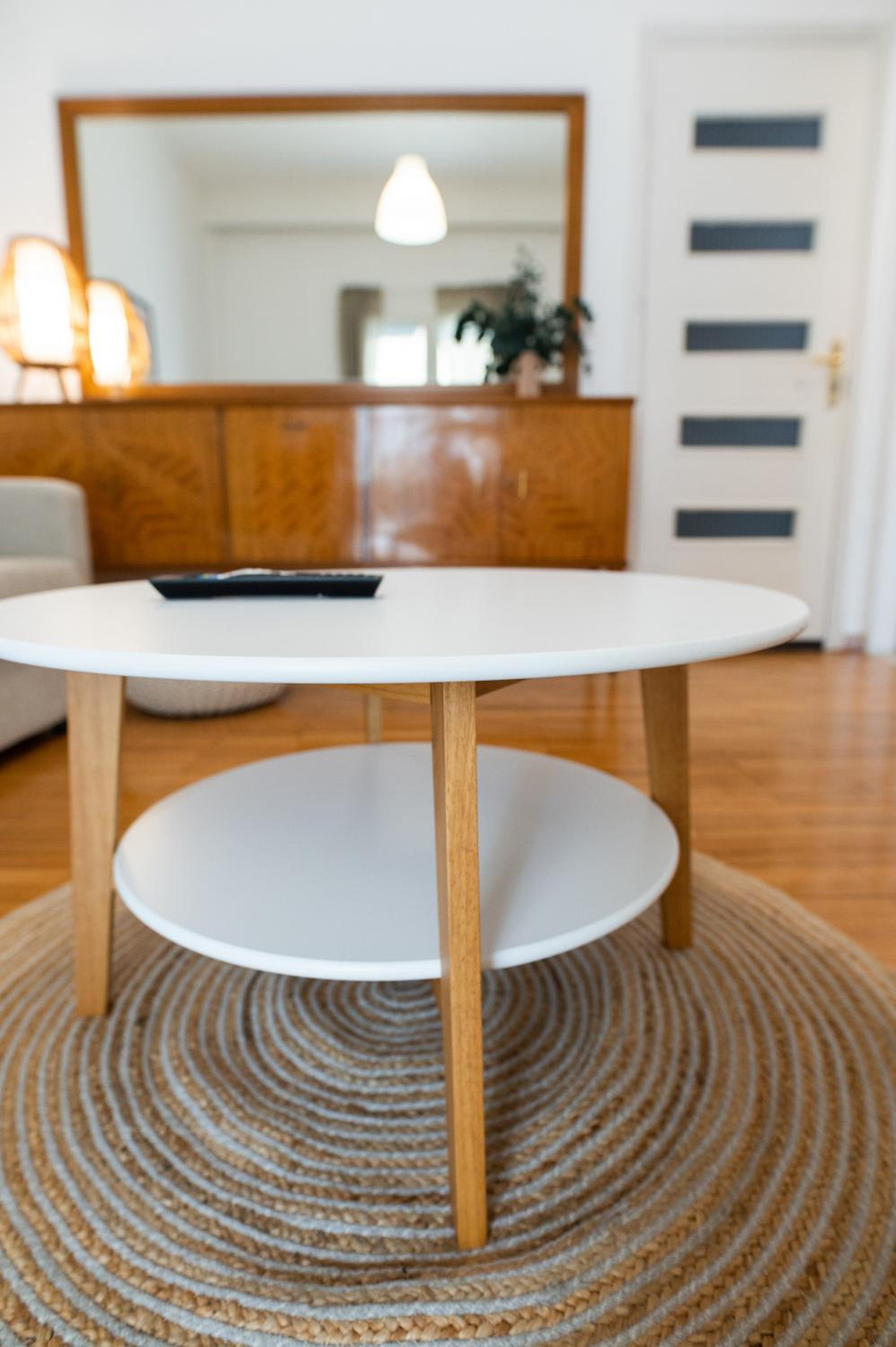 One-Bedroom Apartment - Photo 12