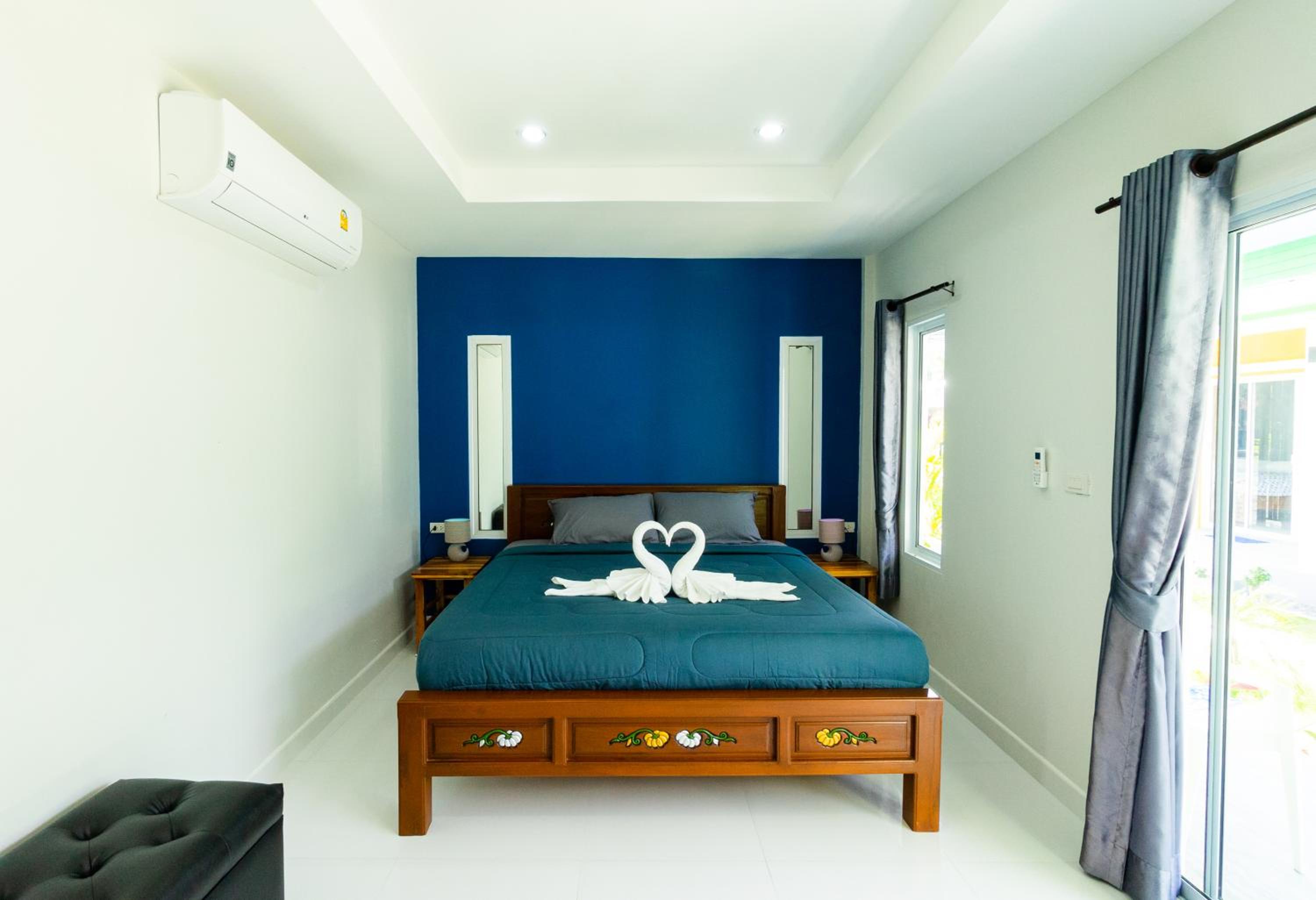 Double Room with Balcony - Photo 1