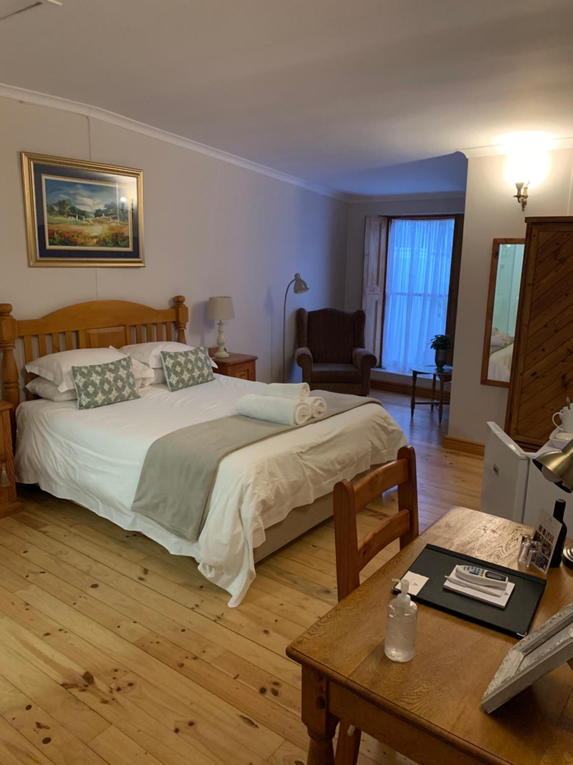 Double Room with Private Bathroom