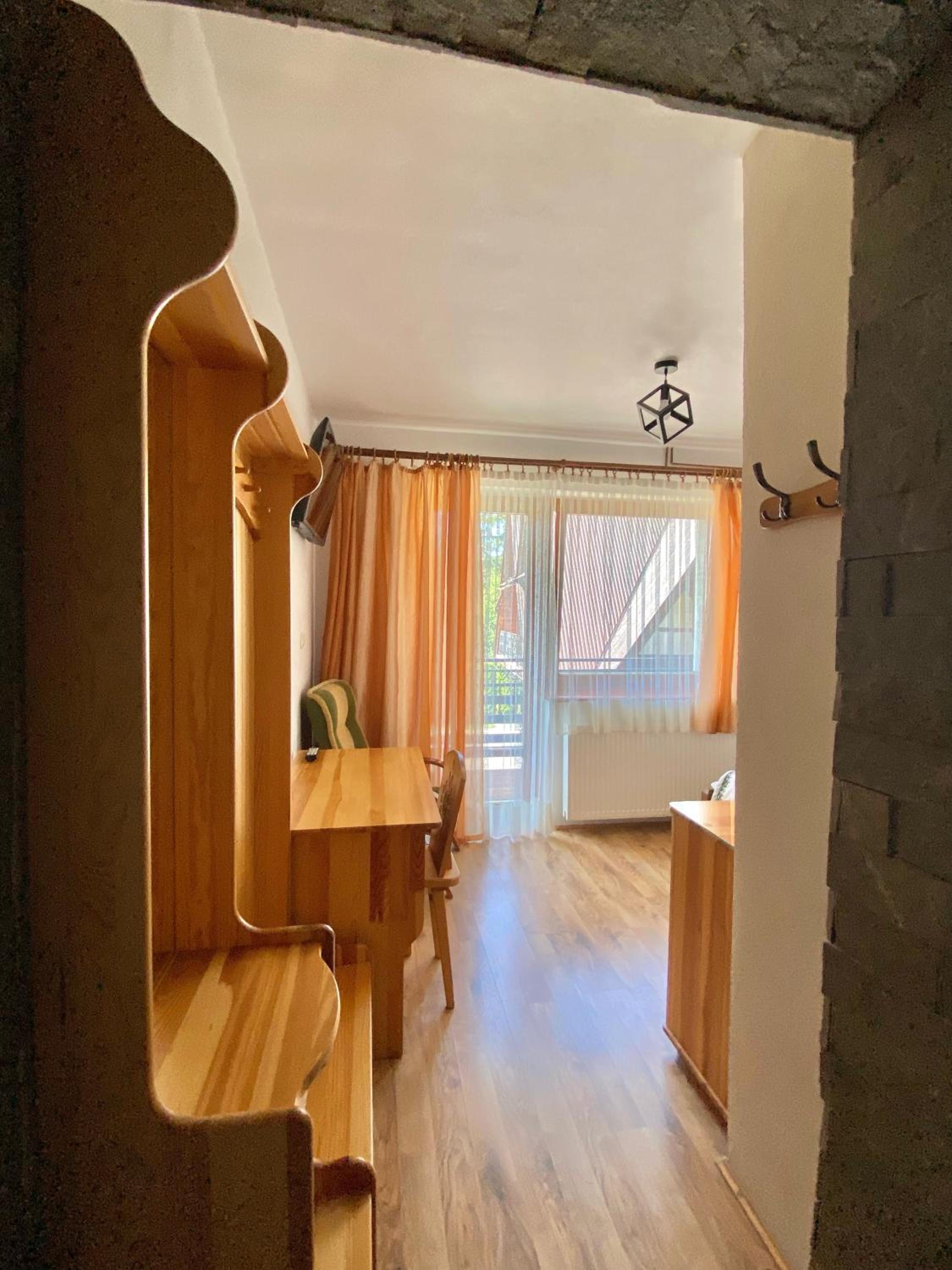 Standard Double or Twin Room with Balcony photo 2