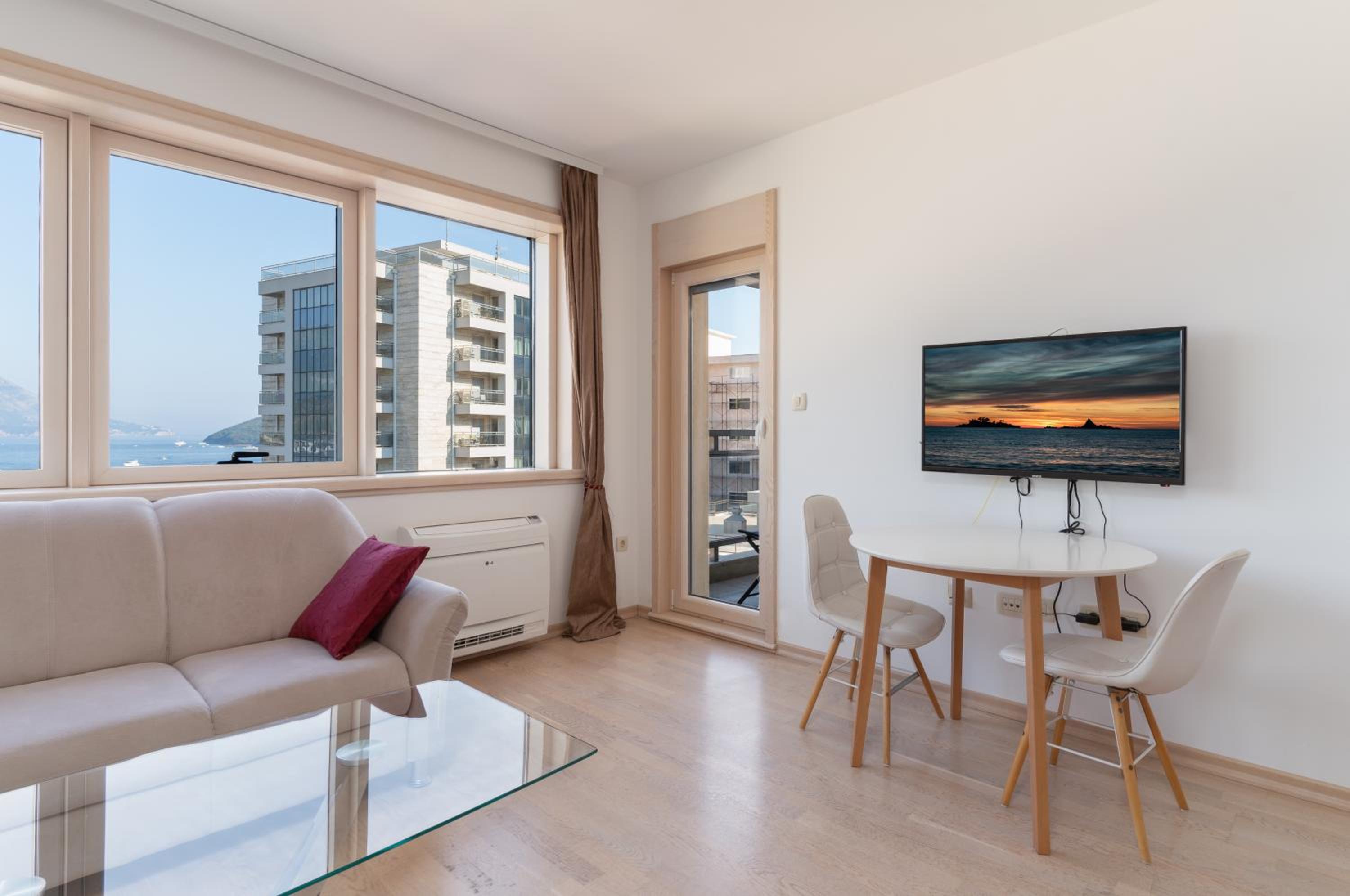 Superior Apartment photo 1