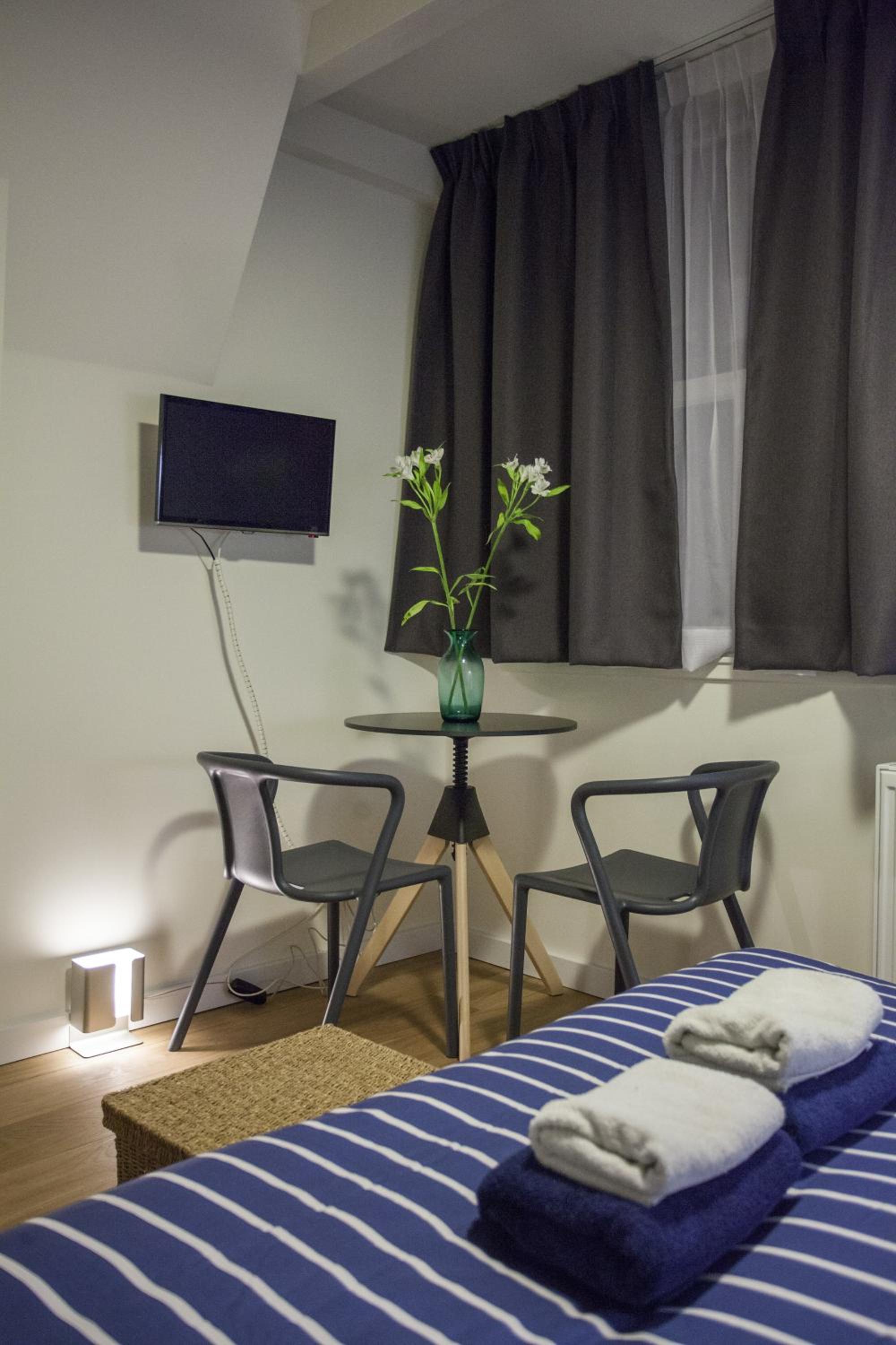 Double Room with Private Bathroom photo 3