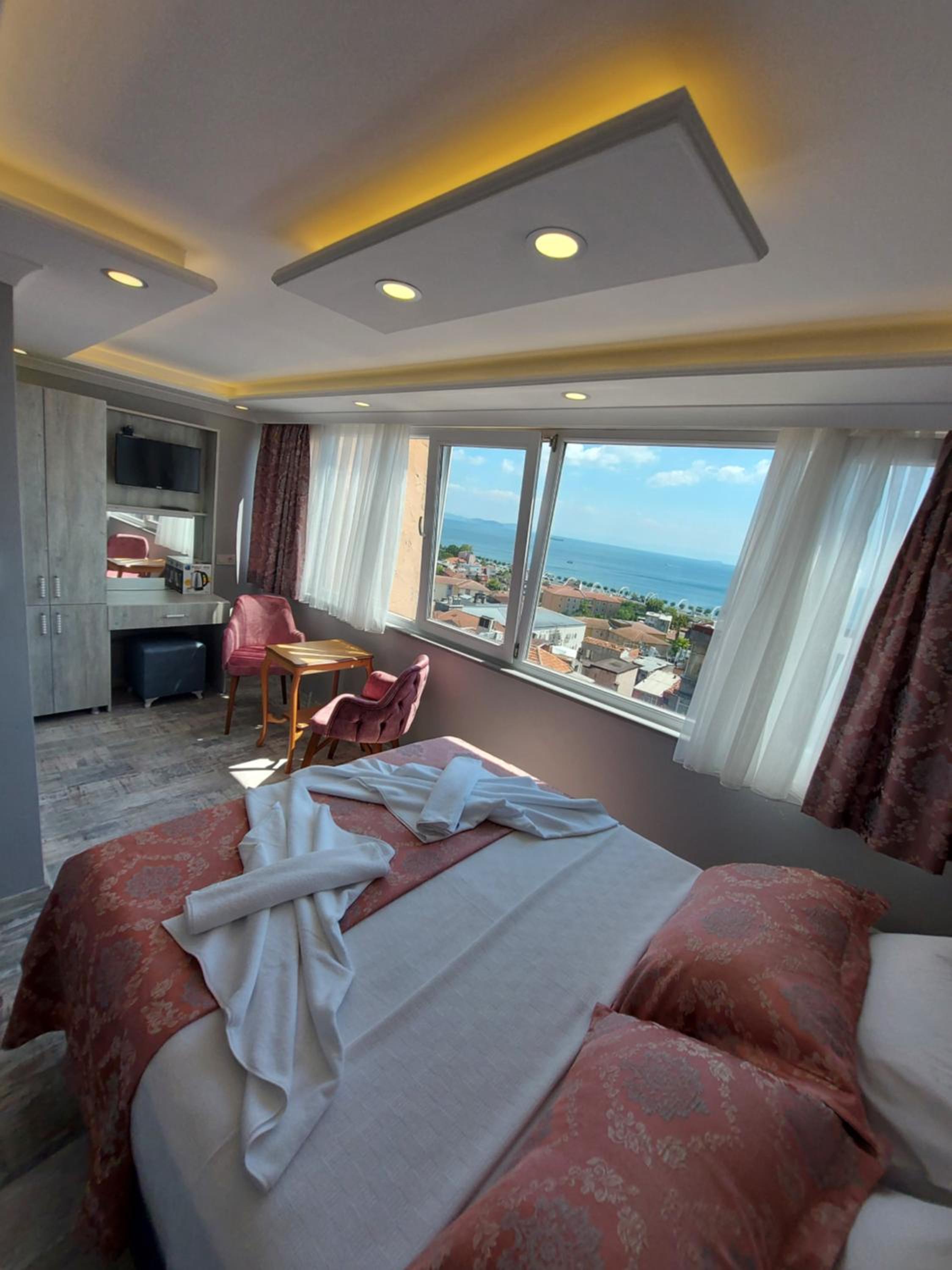 Double Room with Sea View photo 1