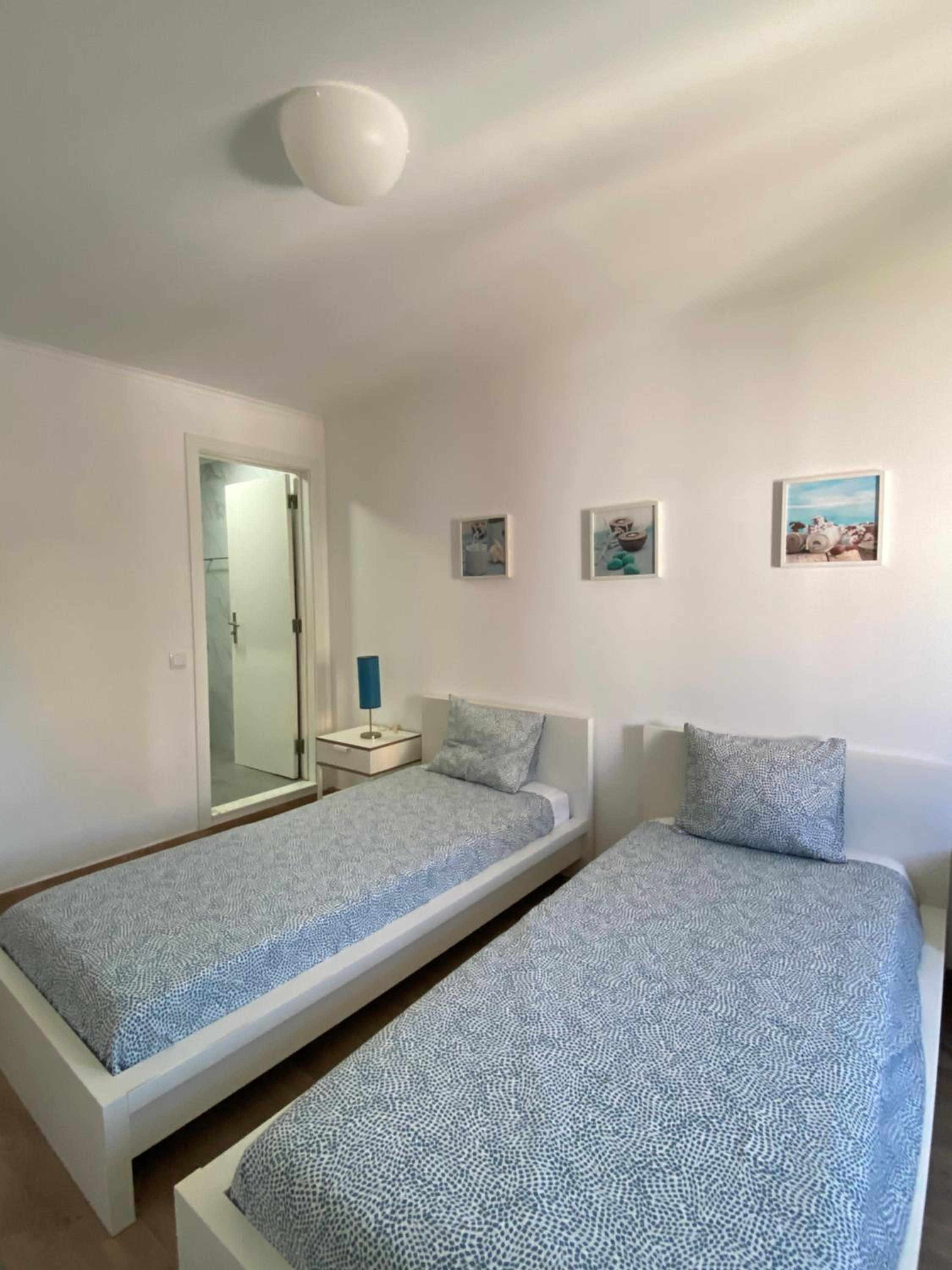 Two-Bedroom Apartment - Photo 4