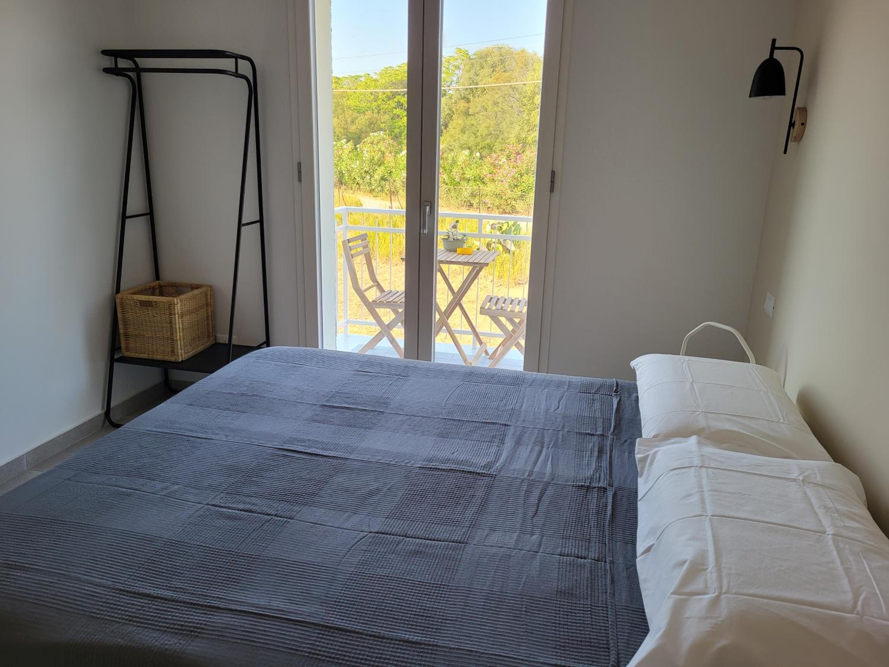 Double Room with Balcony - Photo 14