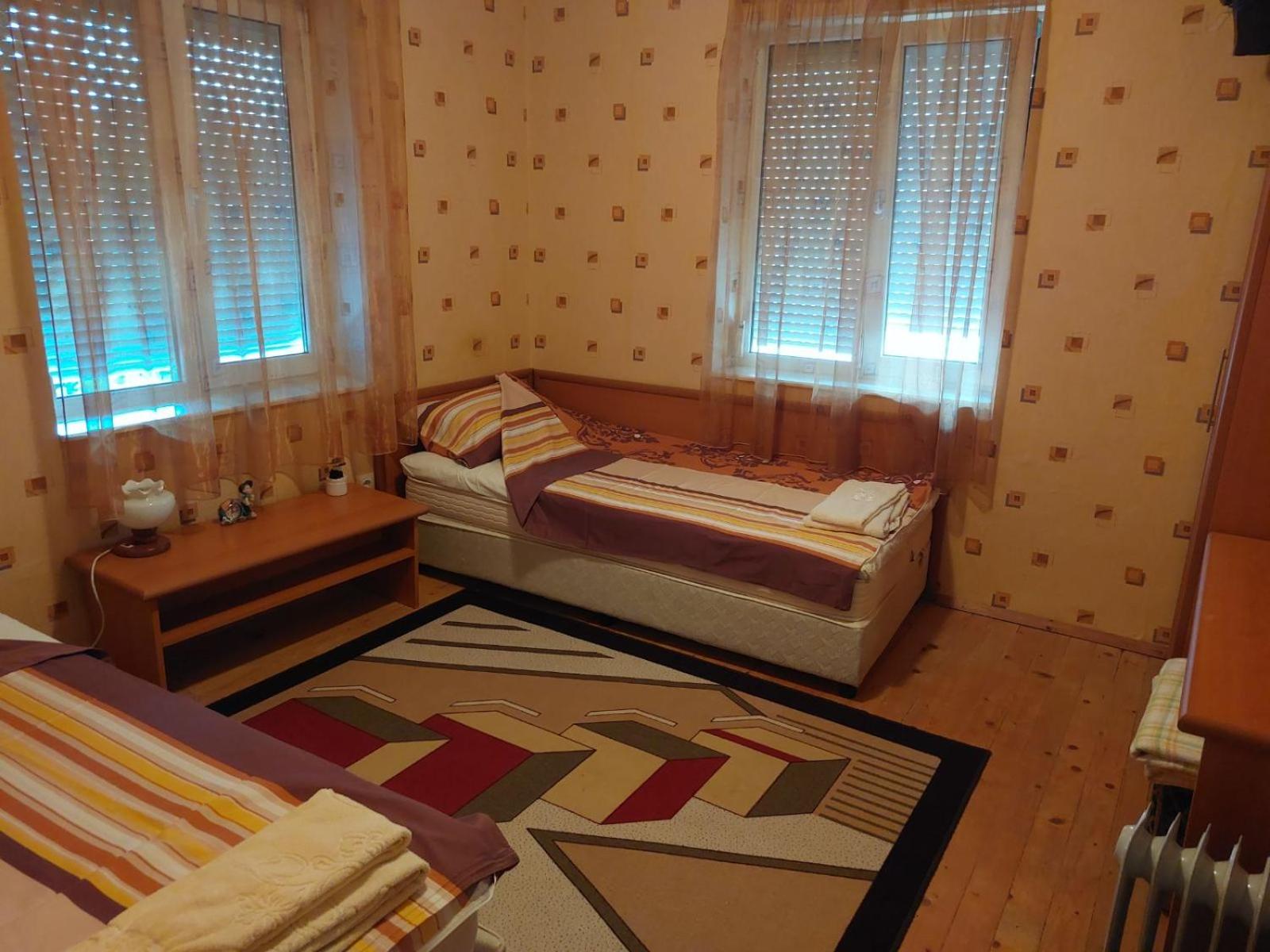 Villa photo 3