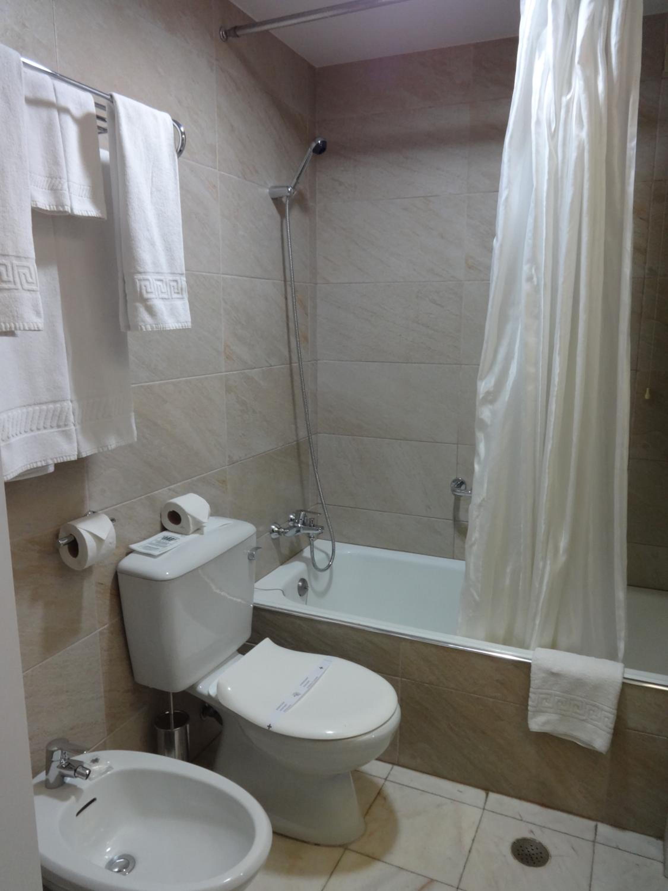 Triple Room - Photo 4