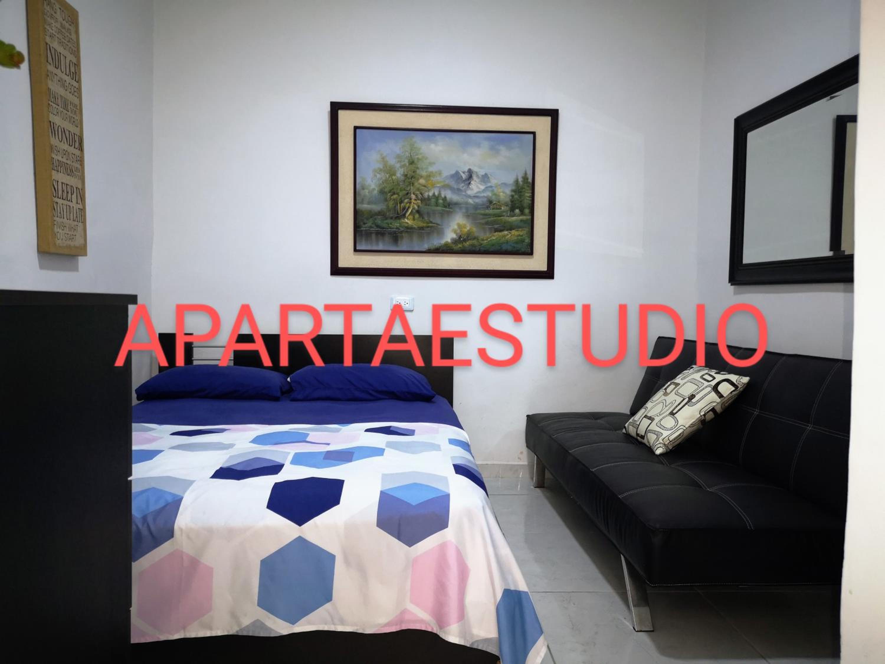 Family Studio photo 3