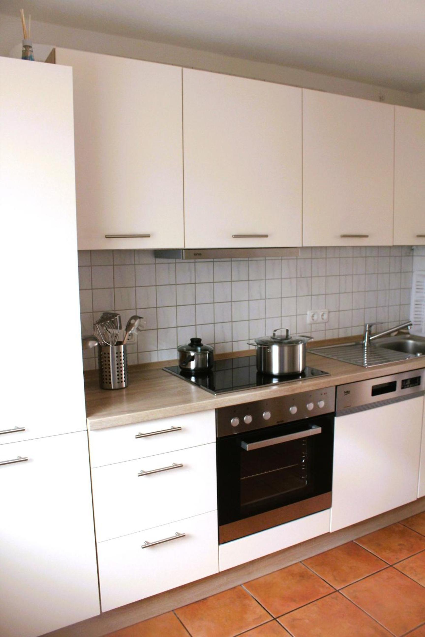 Three-Bedroom House photo 2
