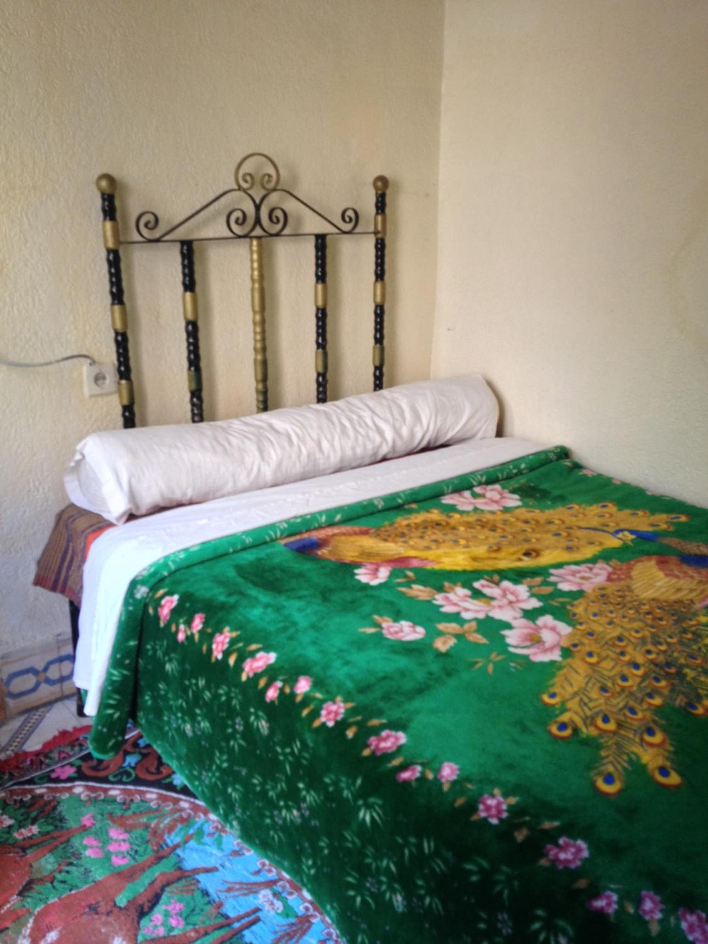 Standard Double Room - Photo 5
