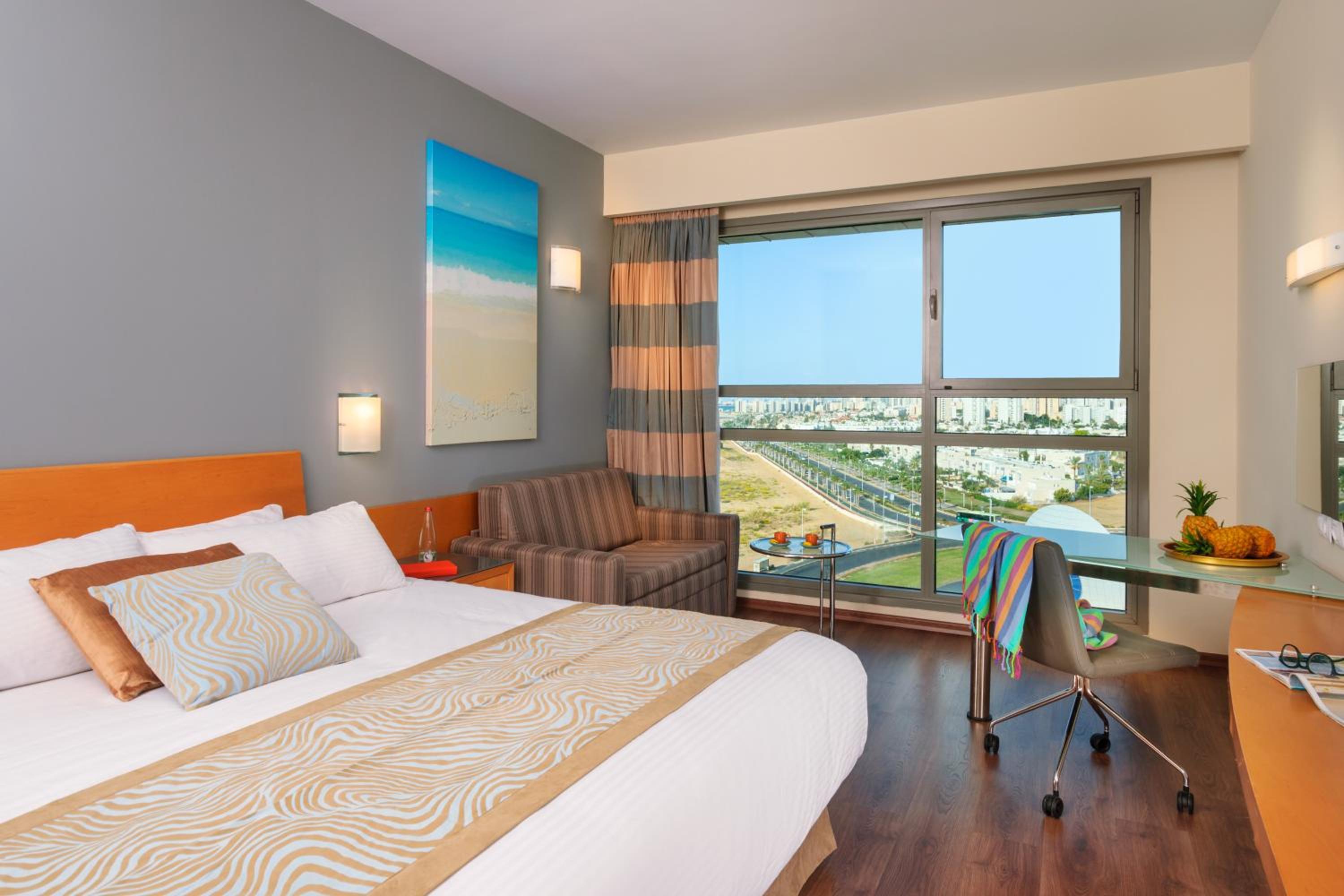 Executive Double Room With Sea View (2 Adults + 1 Child)