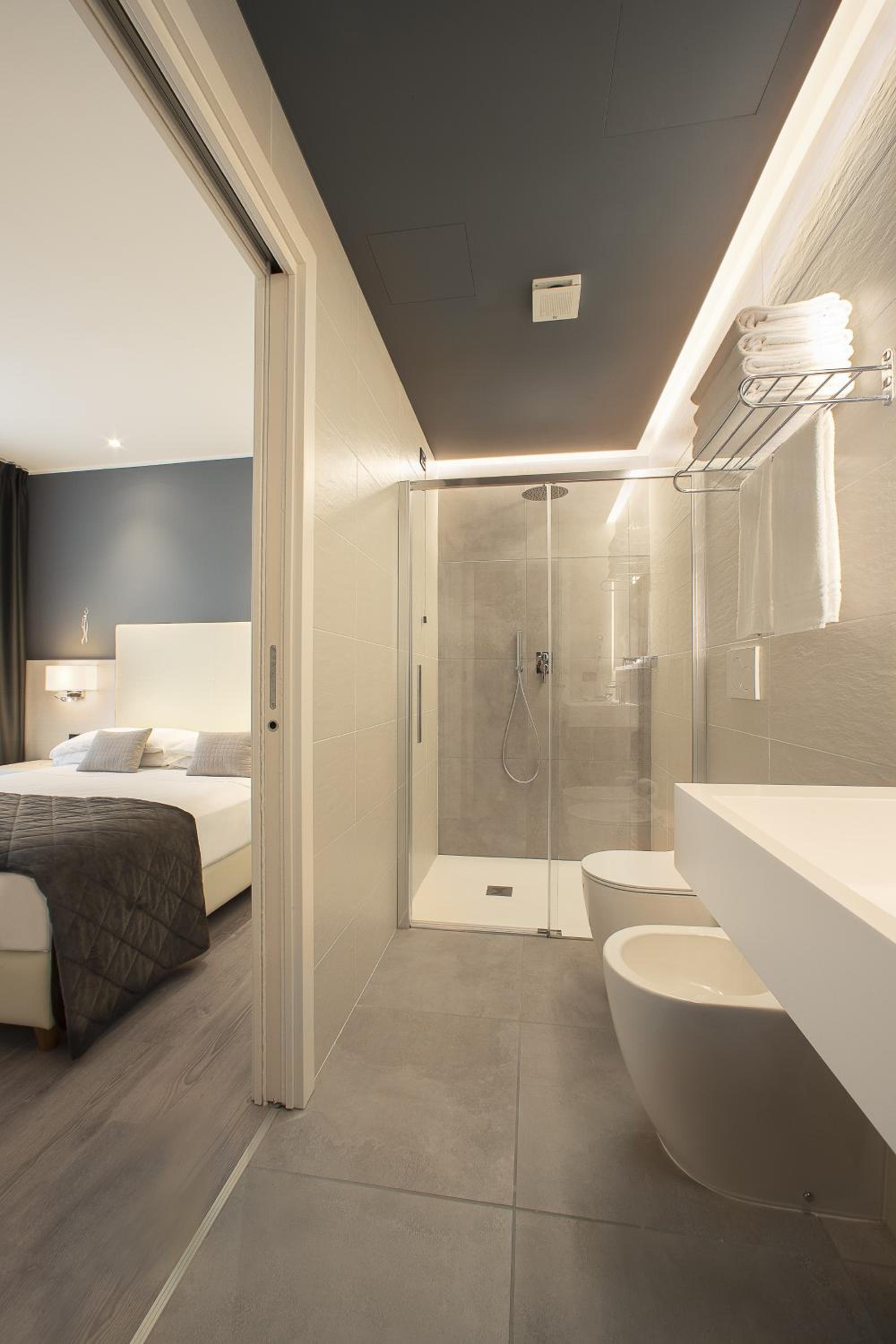 Junior Suite with Terrace photo 2