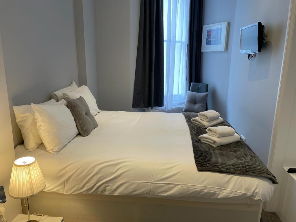 Standard Double Room photo 2