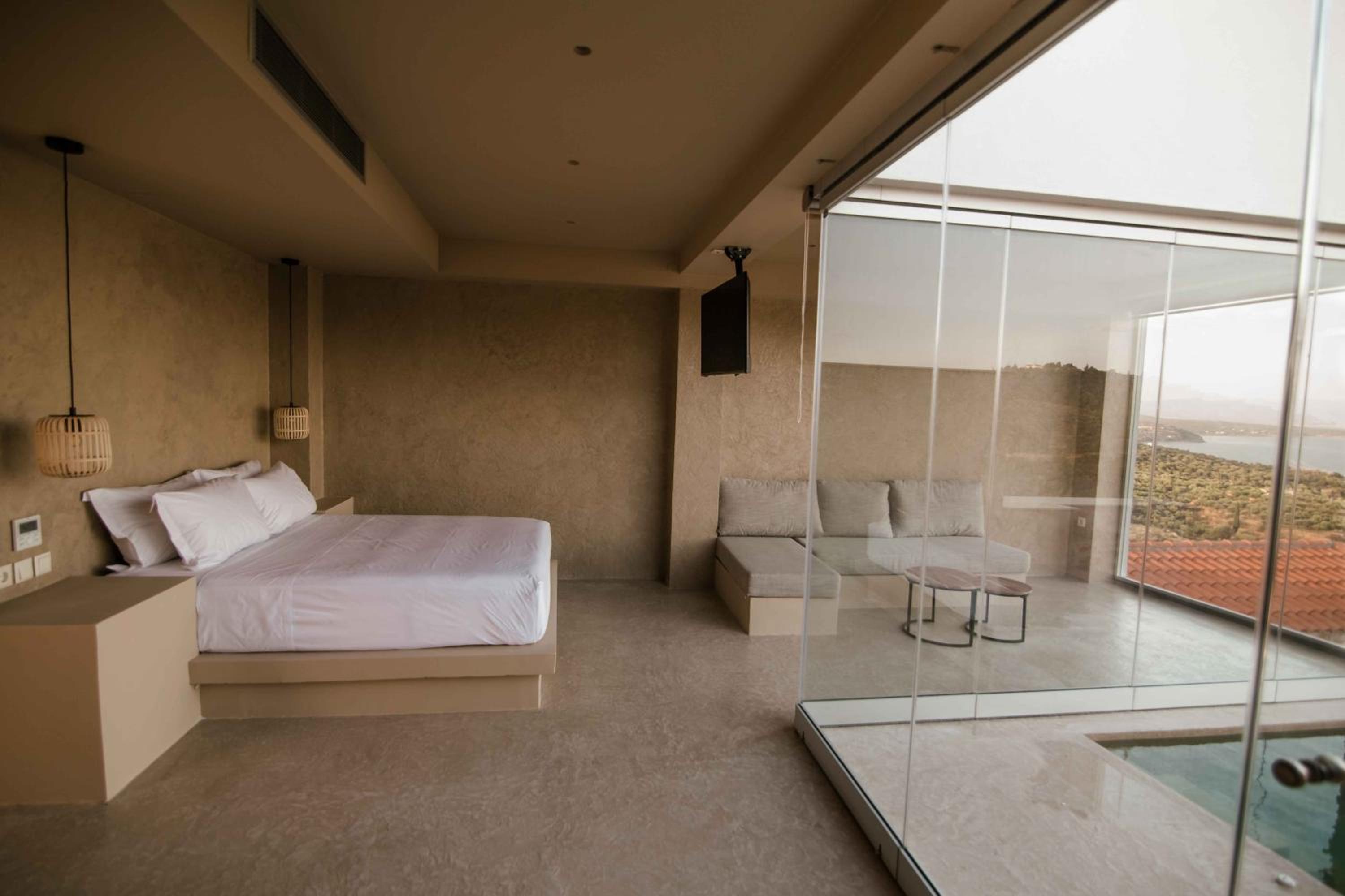 Suite with Private Pool