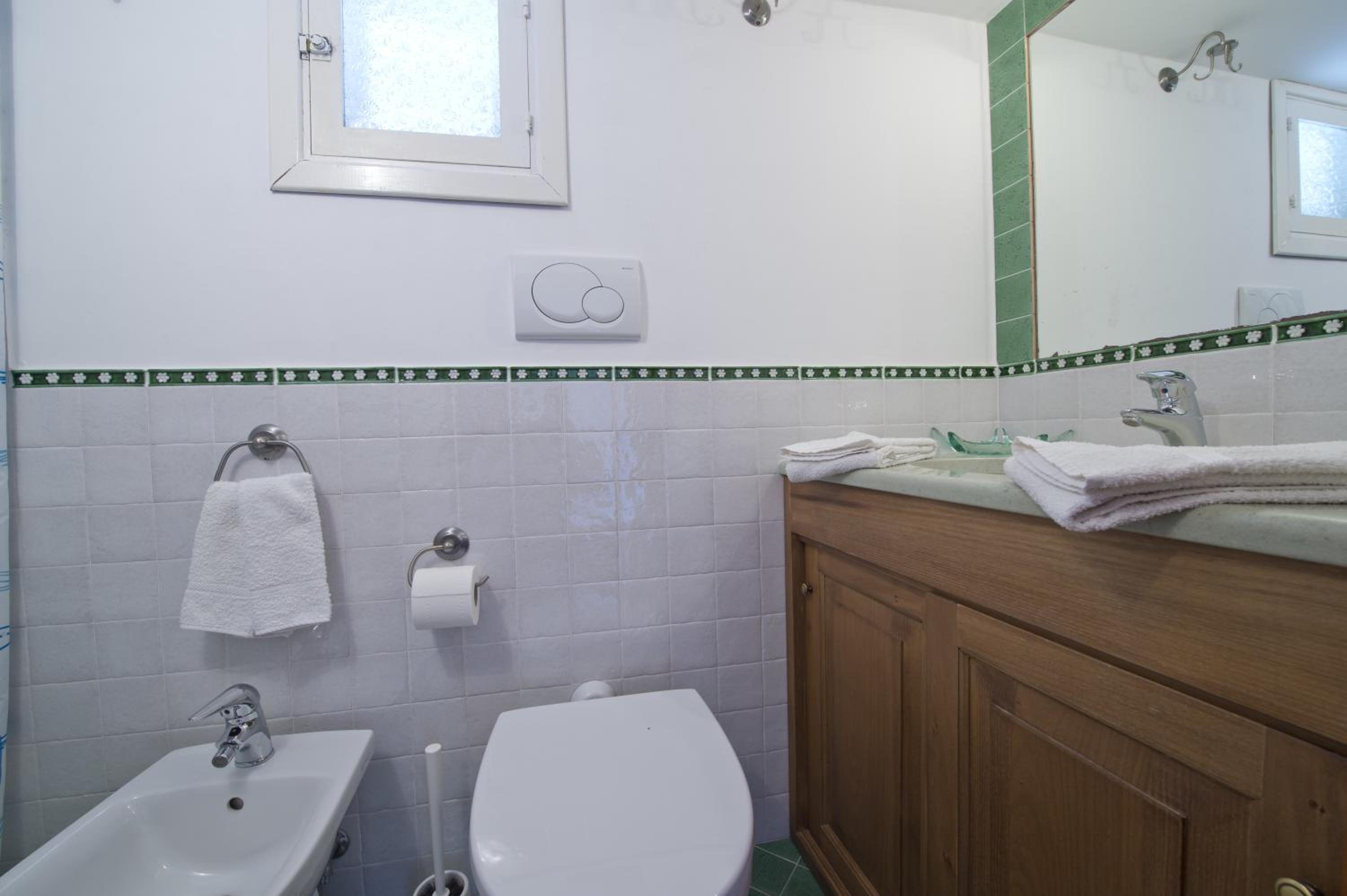 Studio Apartment photo 3