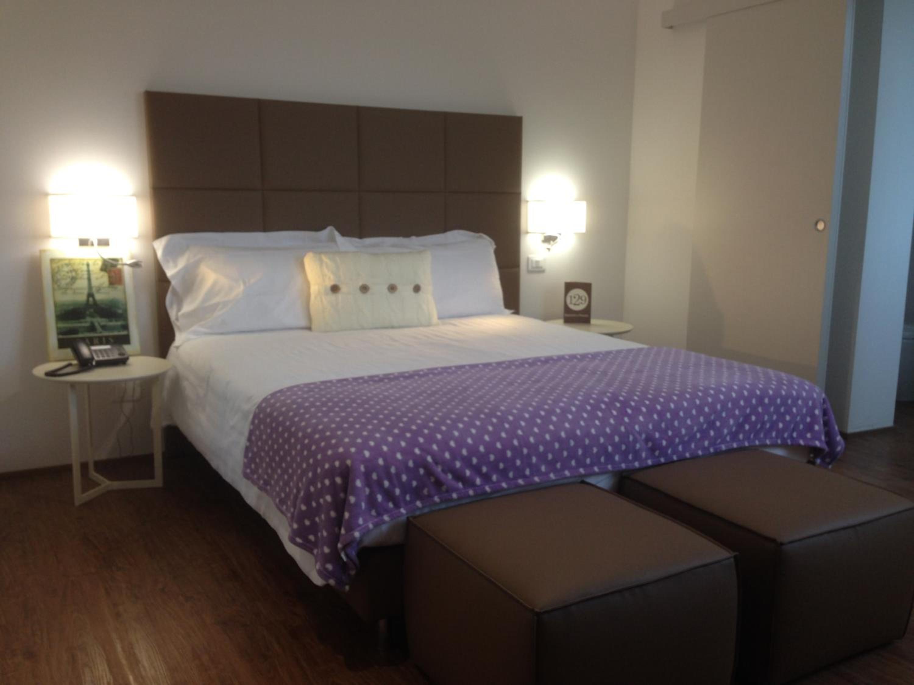 Deluxe Family Room - Photo 1