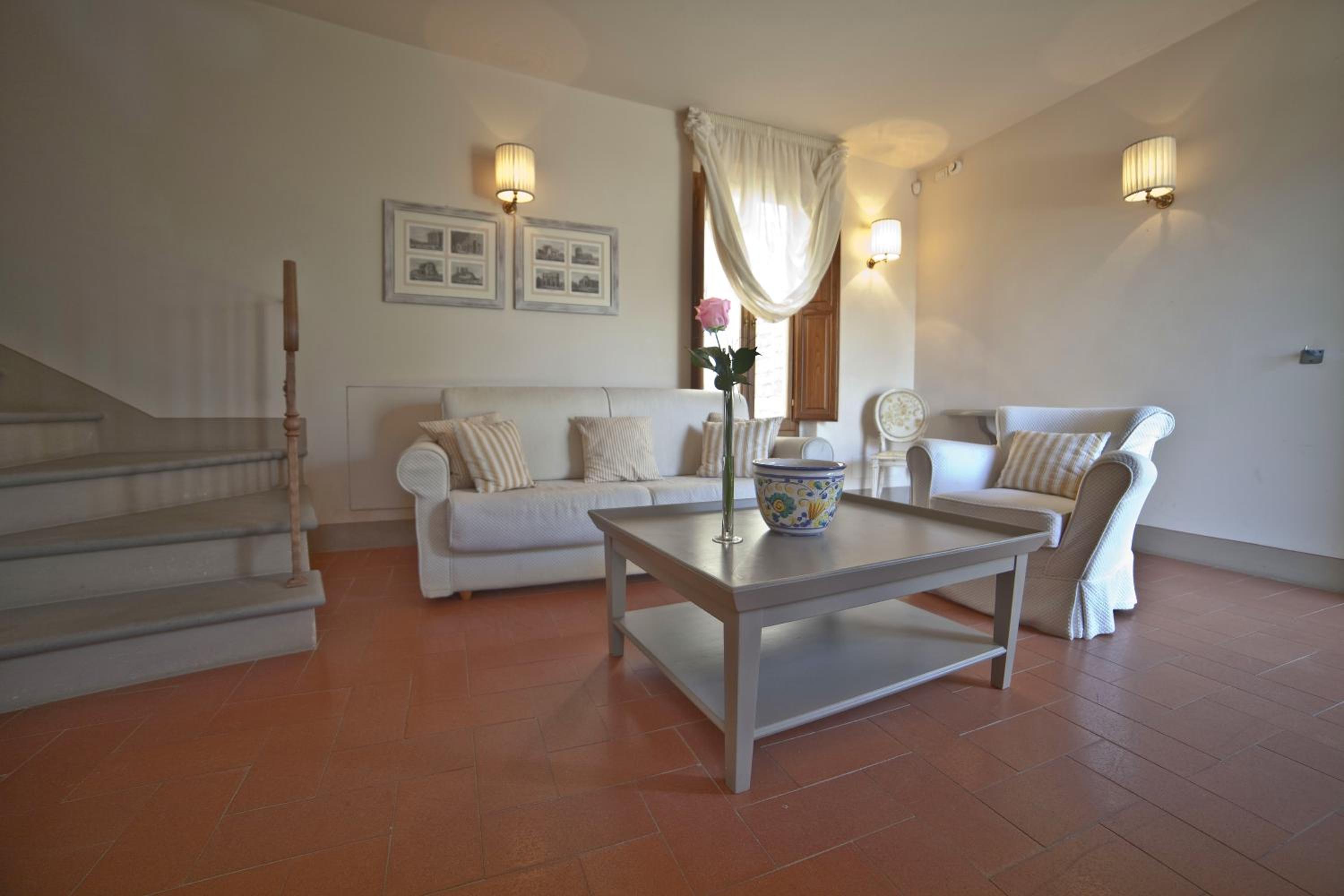 Family Junior Suite (4 Adults + 1 Children) - Split Level Annex