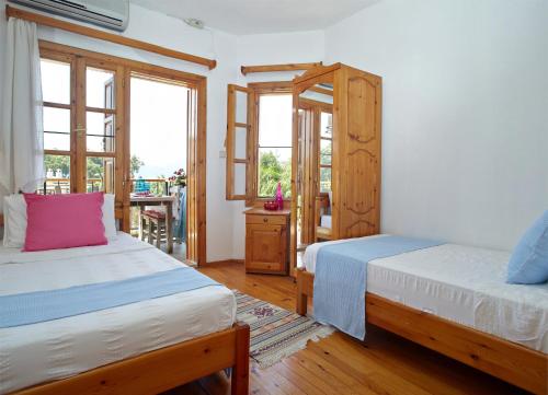 Duplex Apartment - Photo 5