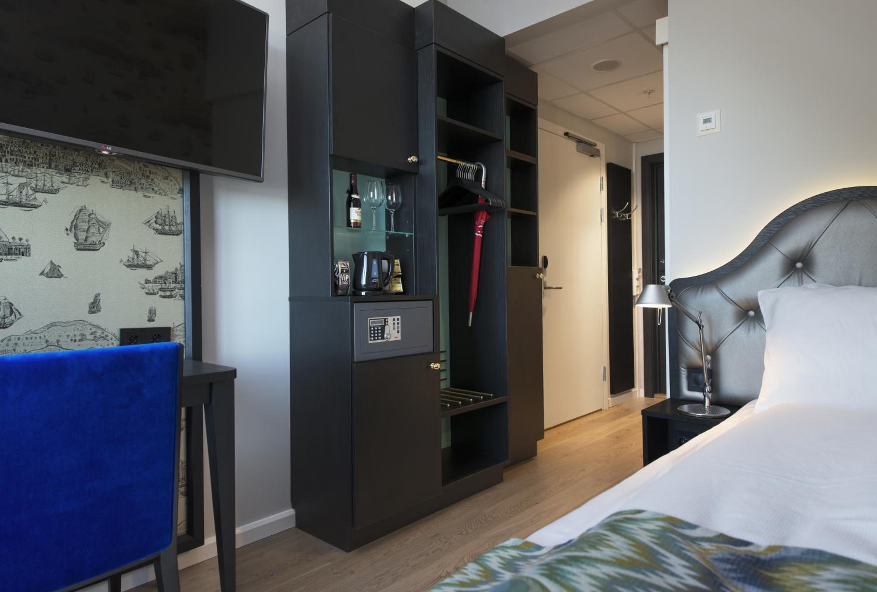Single Room photo 3