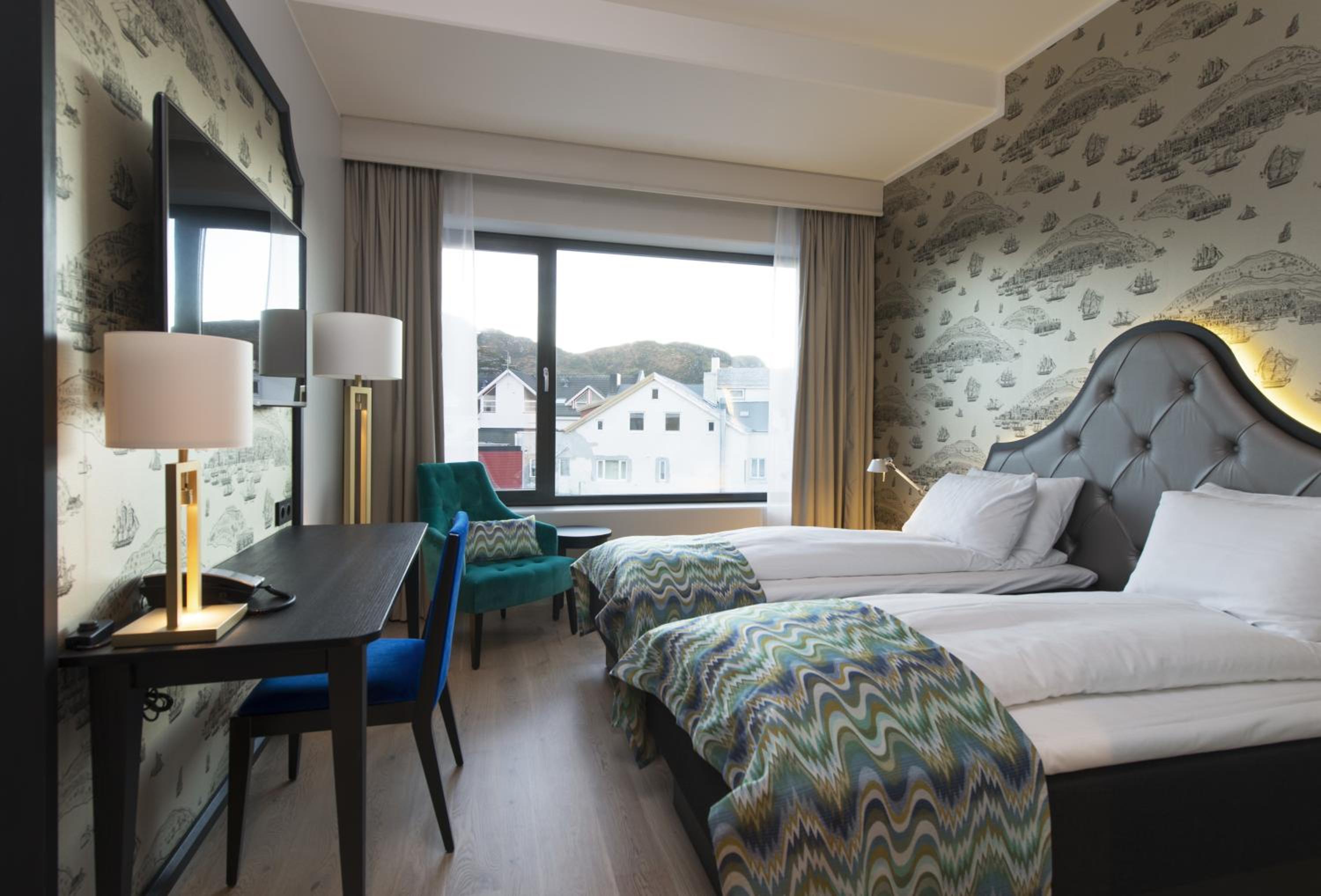 Standard Twin Room photo 2