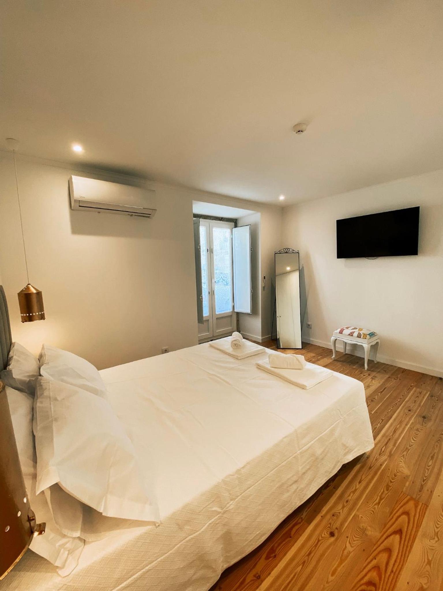 One-Bedroom Apartment - Photo 29