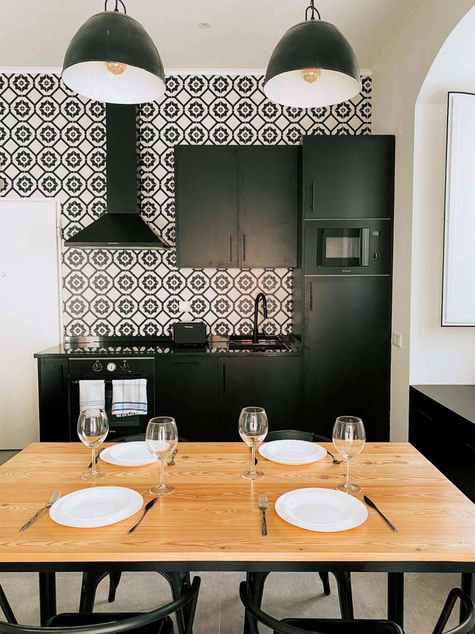 One-Bedroom Apartment - Photo 35