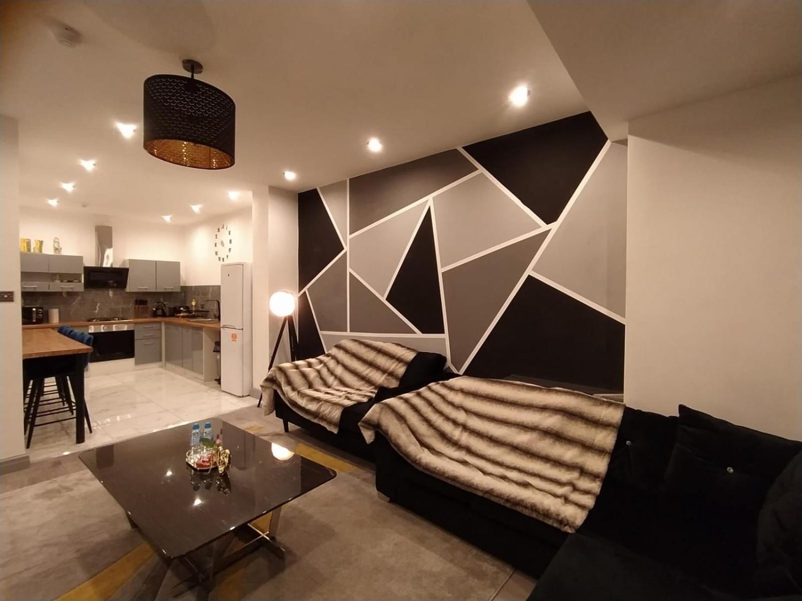 Apartment - Ground Floor - Photo 1