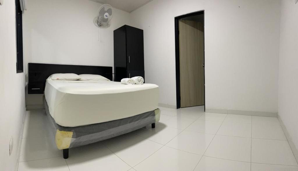 Double Room with Private Bathroom photo 3