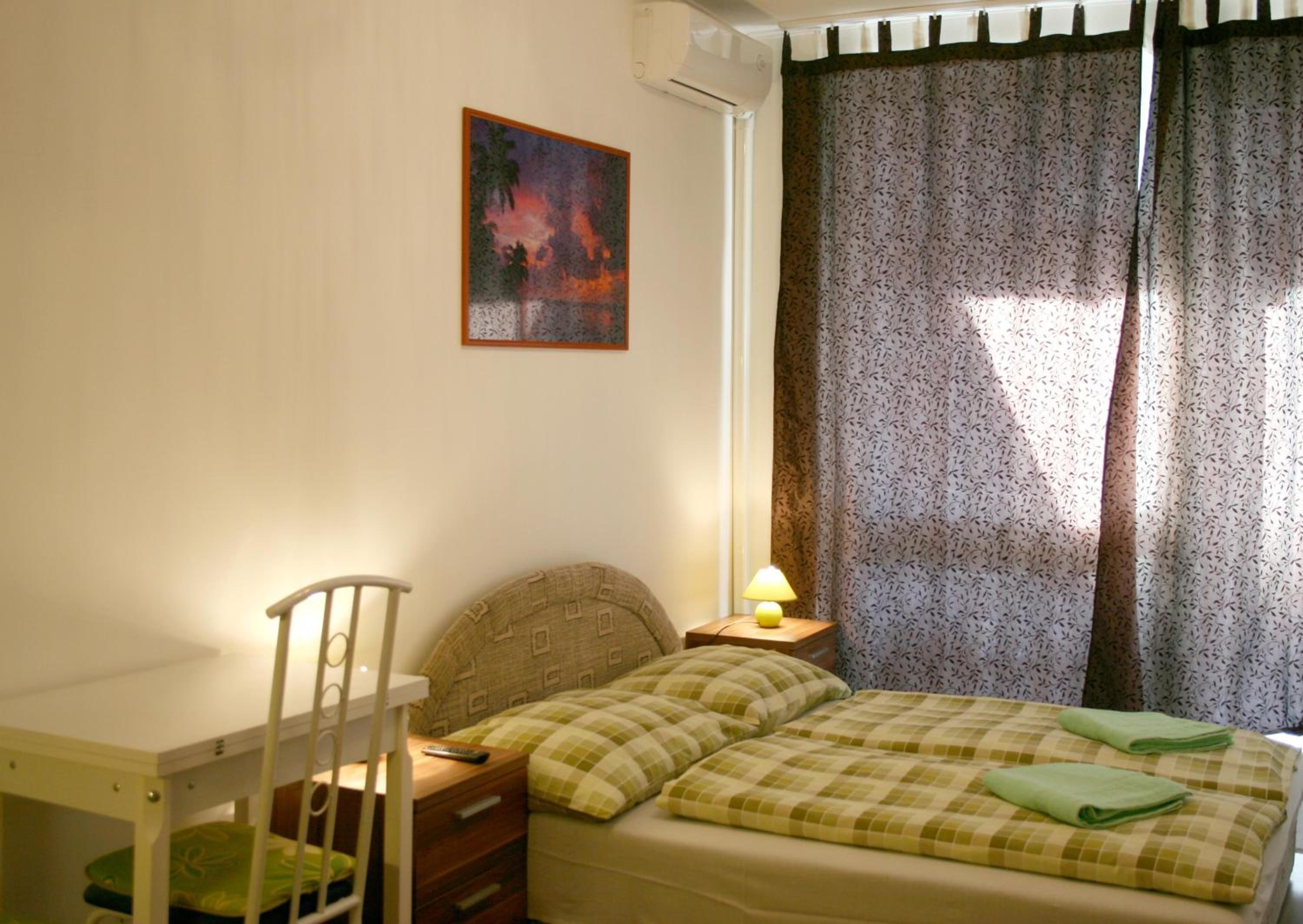 Apartment - Photo 1