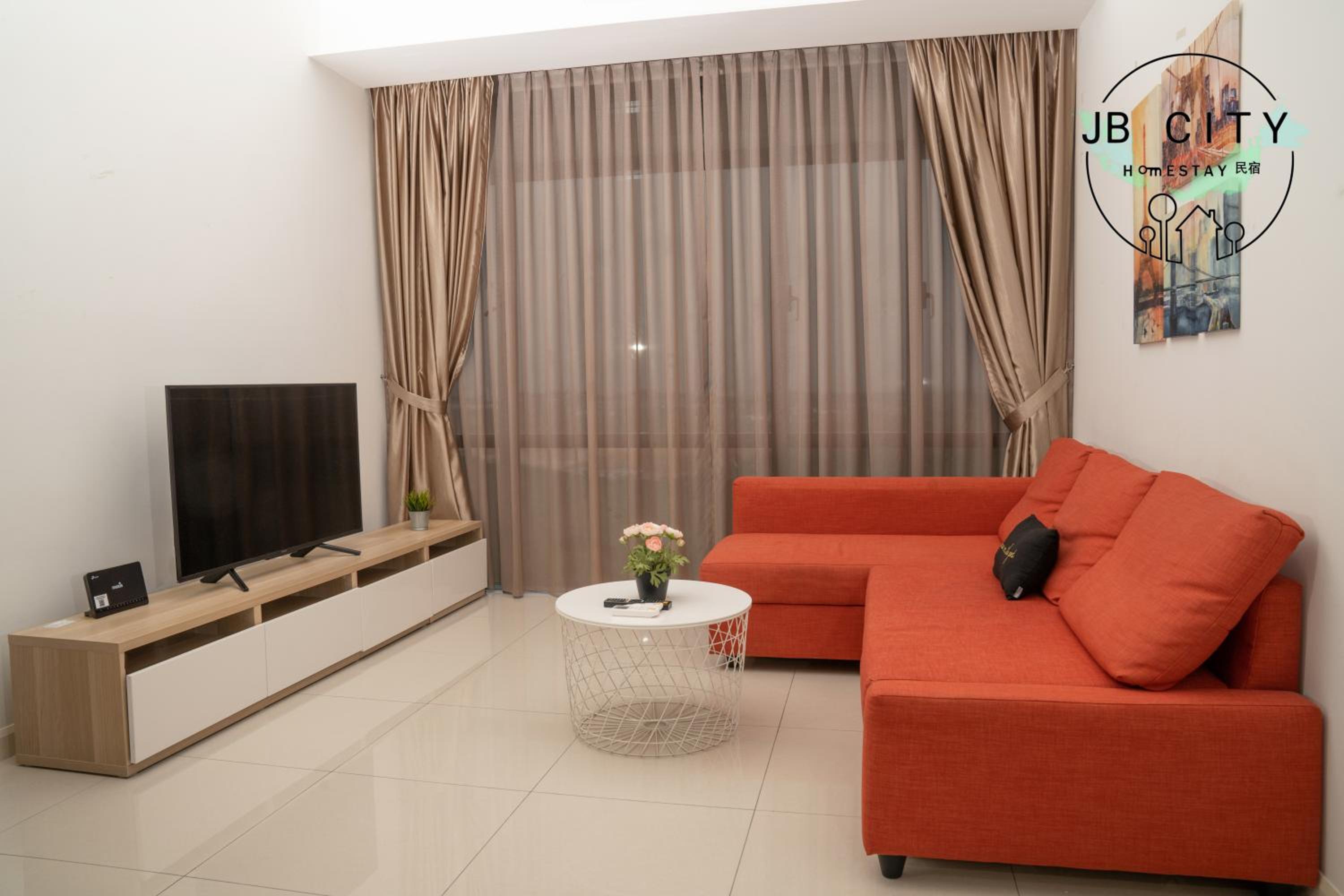 One-Bedroom Apartment - Photo 11