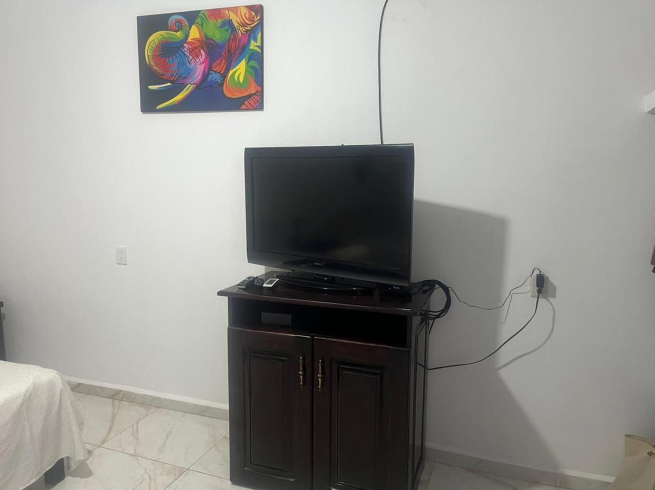 One-Bedroom Apartment - Photo 43