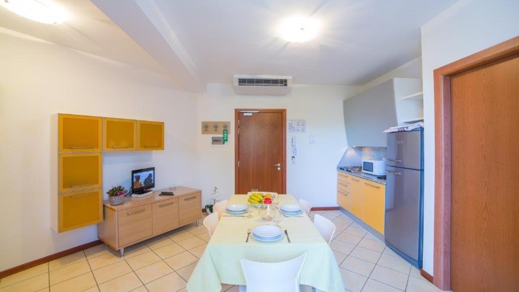Suite (4 Adults) photo 2