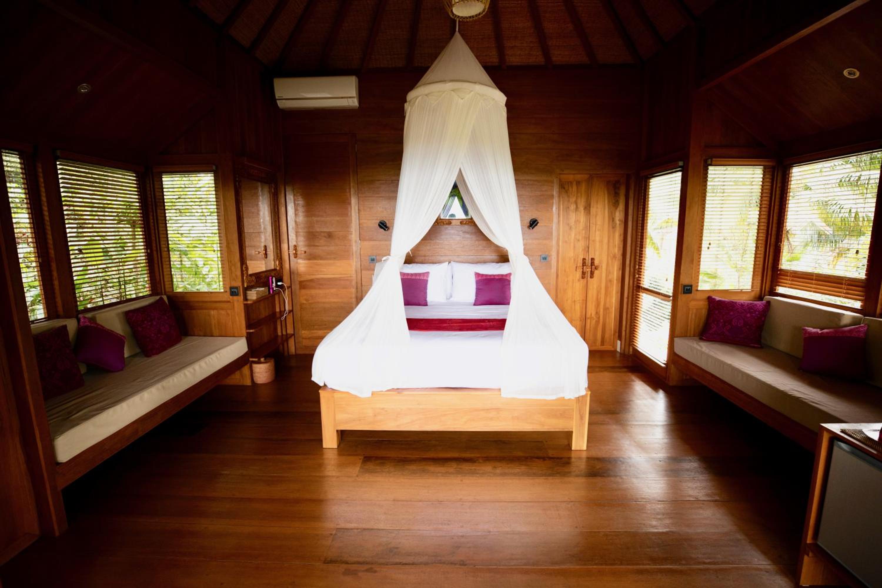 Villa Kopi - Deluxe Bungalow with Rice Field View