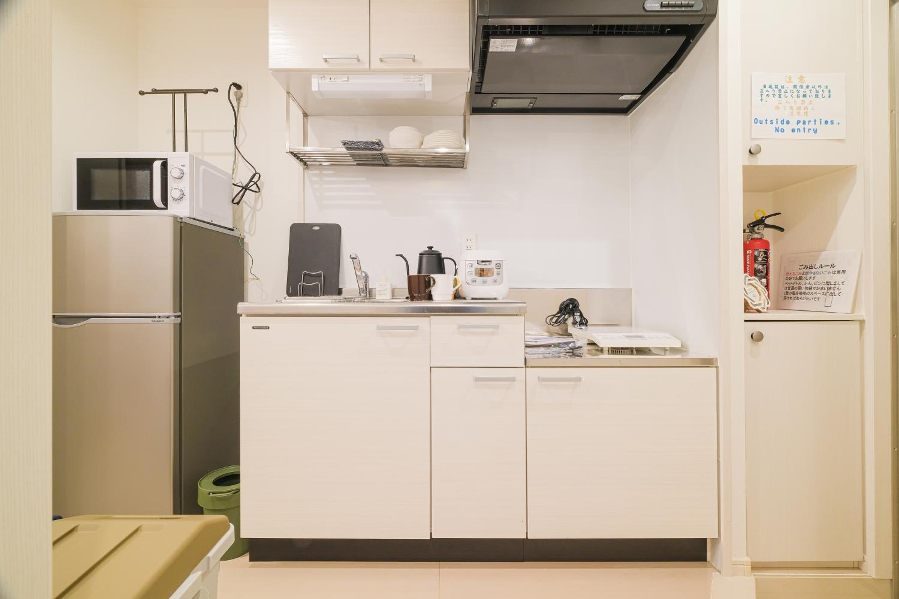 One-Bedroom Apartment - Photo 18