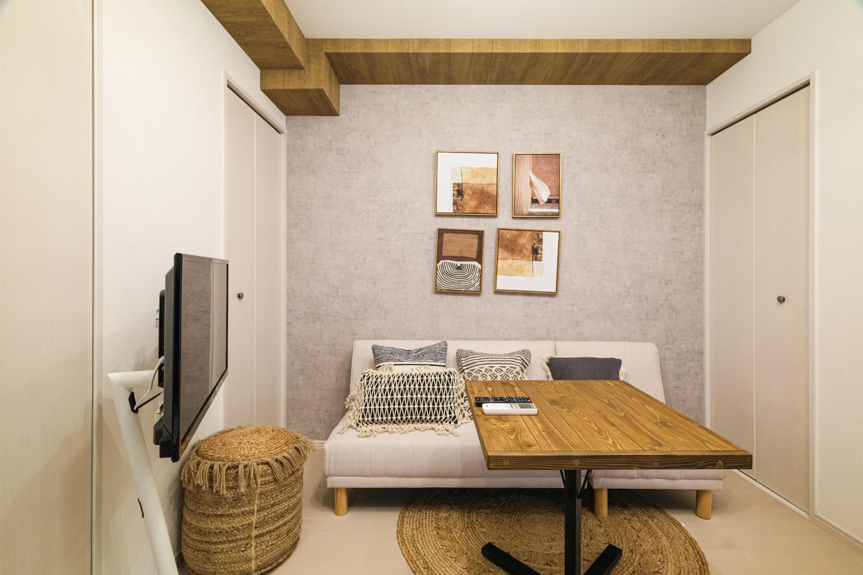 One-Bedroom Apartment - Photo 16